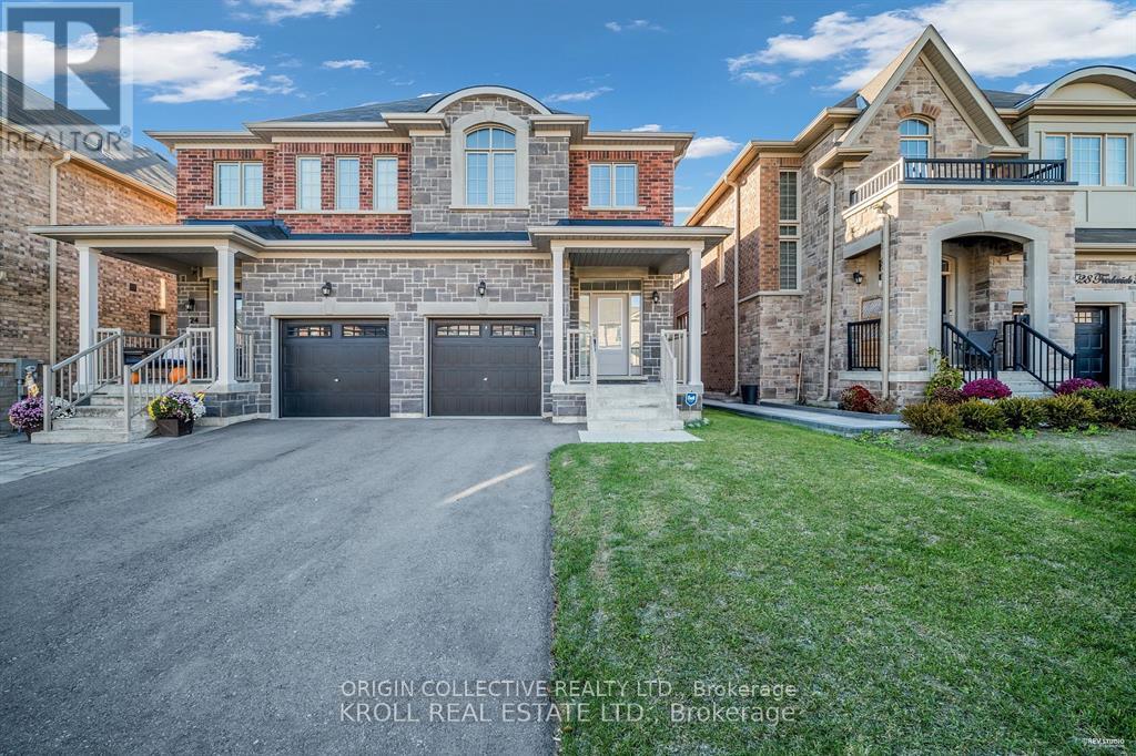 26 FREDERICK TAYLOR WAY Property Photo 1