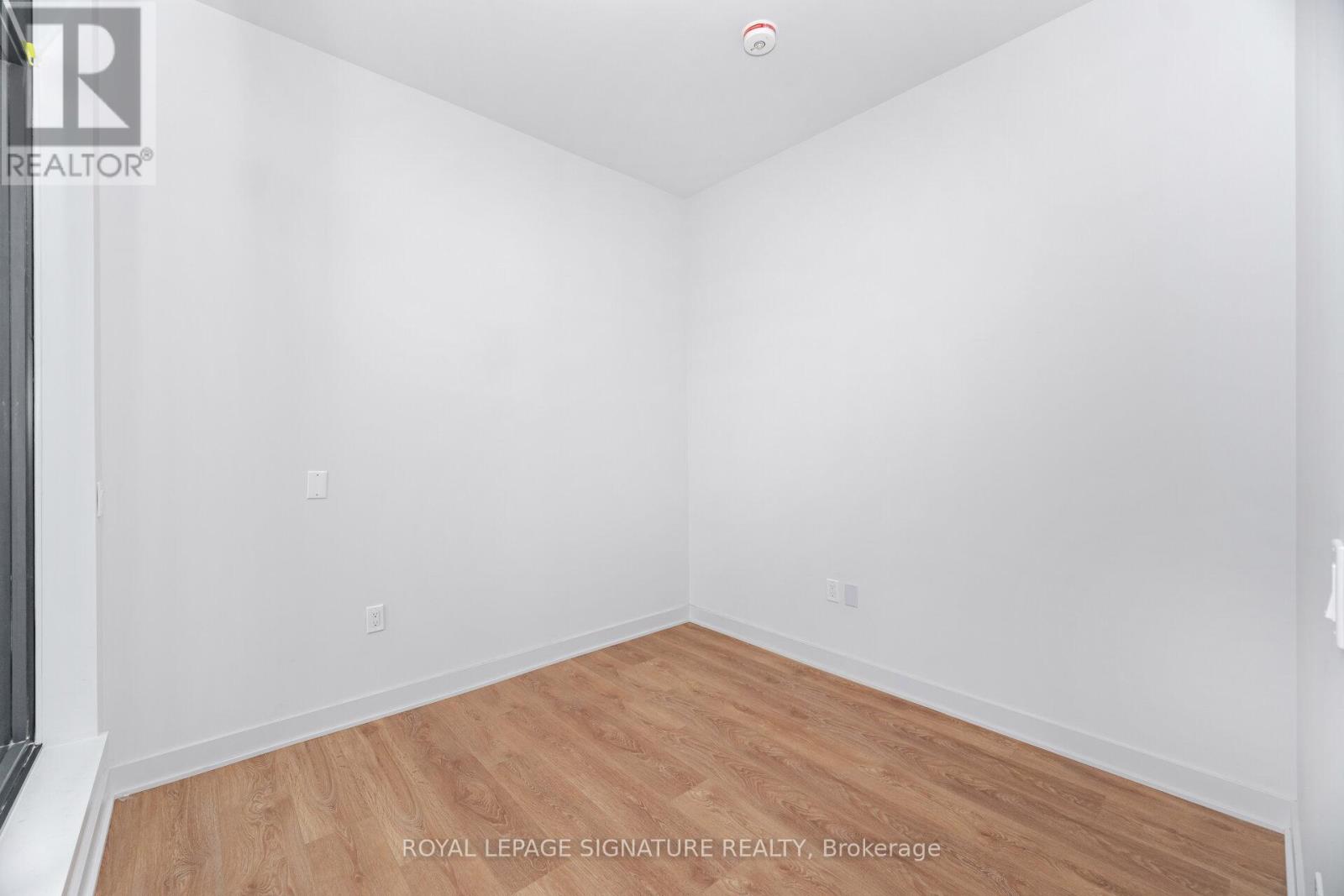 3304 - 2920 Highway 7 Road Property Photo 14