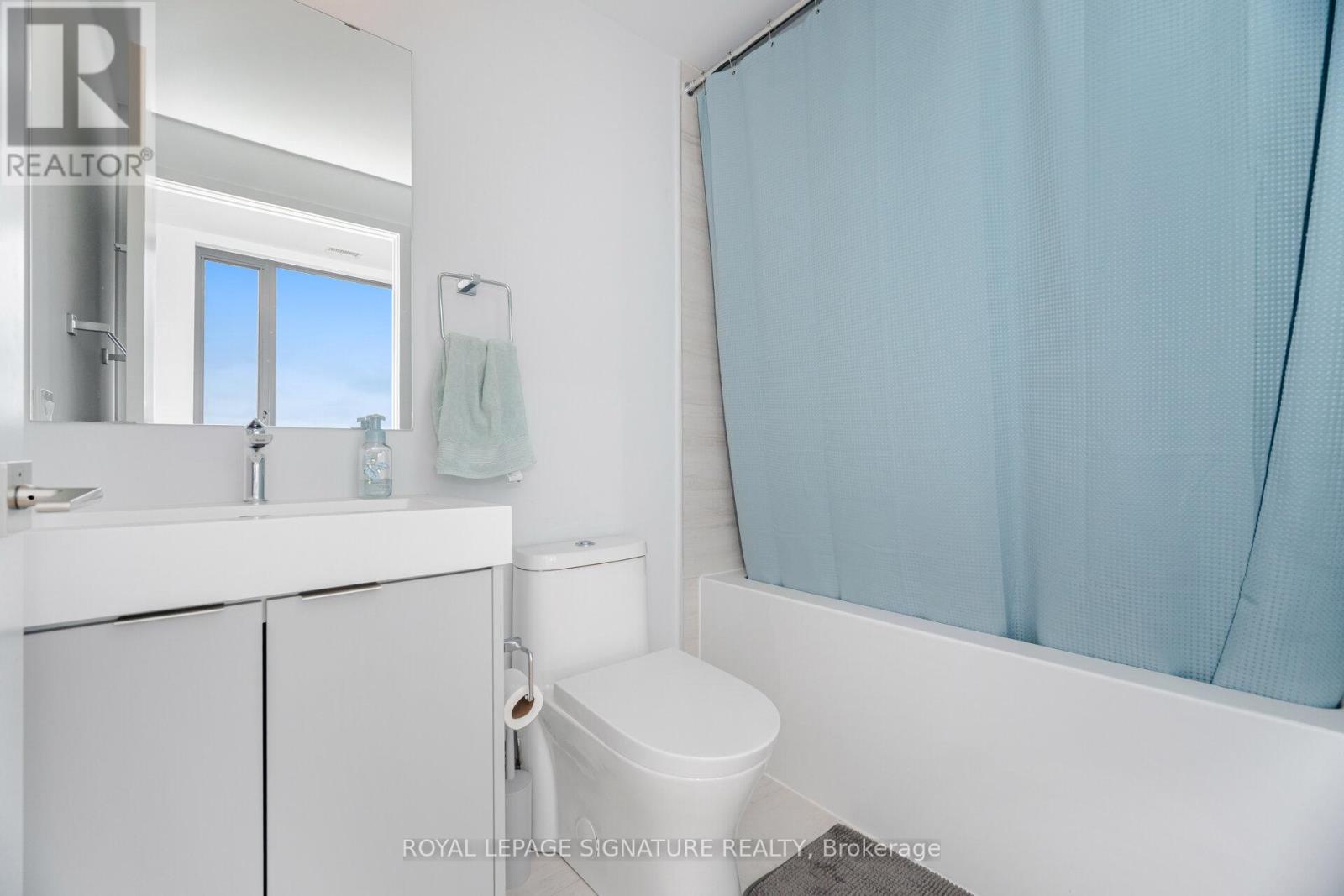 3304 - 2920 Highway 7 Road Property Photo 20