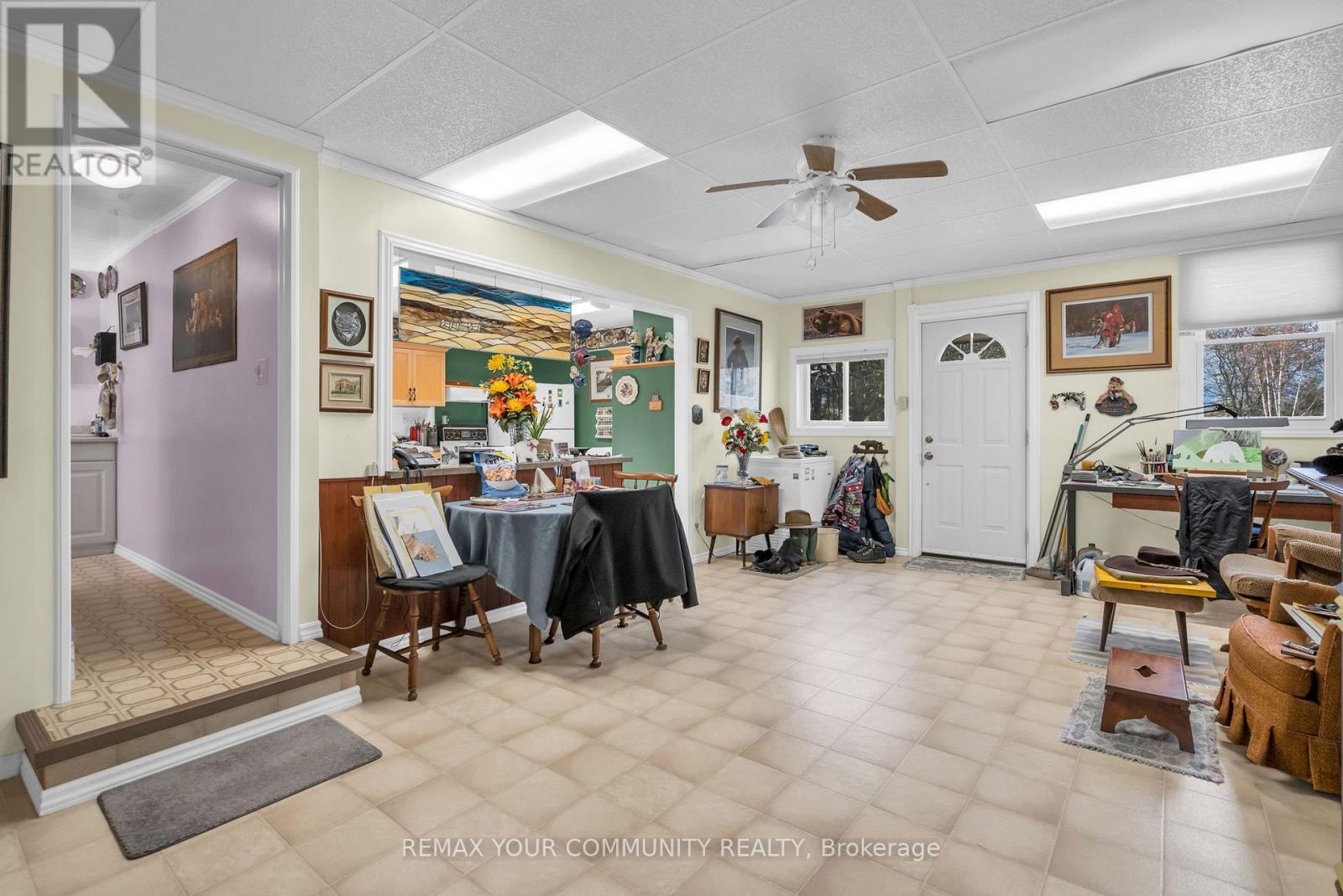 700 Catering Road S Property Photo 11