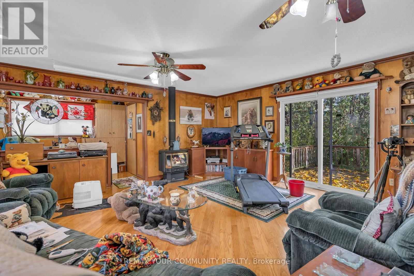 700 Catering Road S Property Photo 32