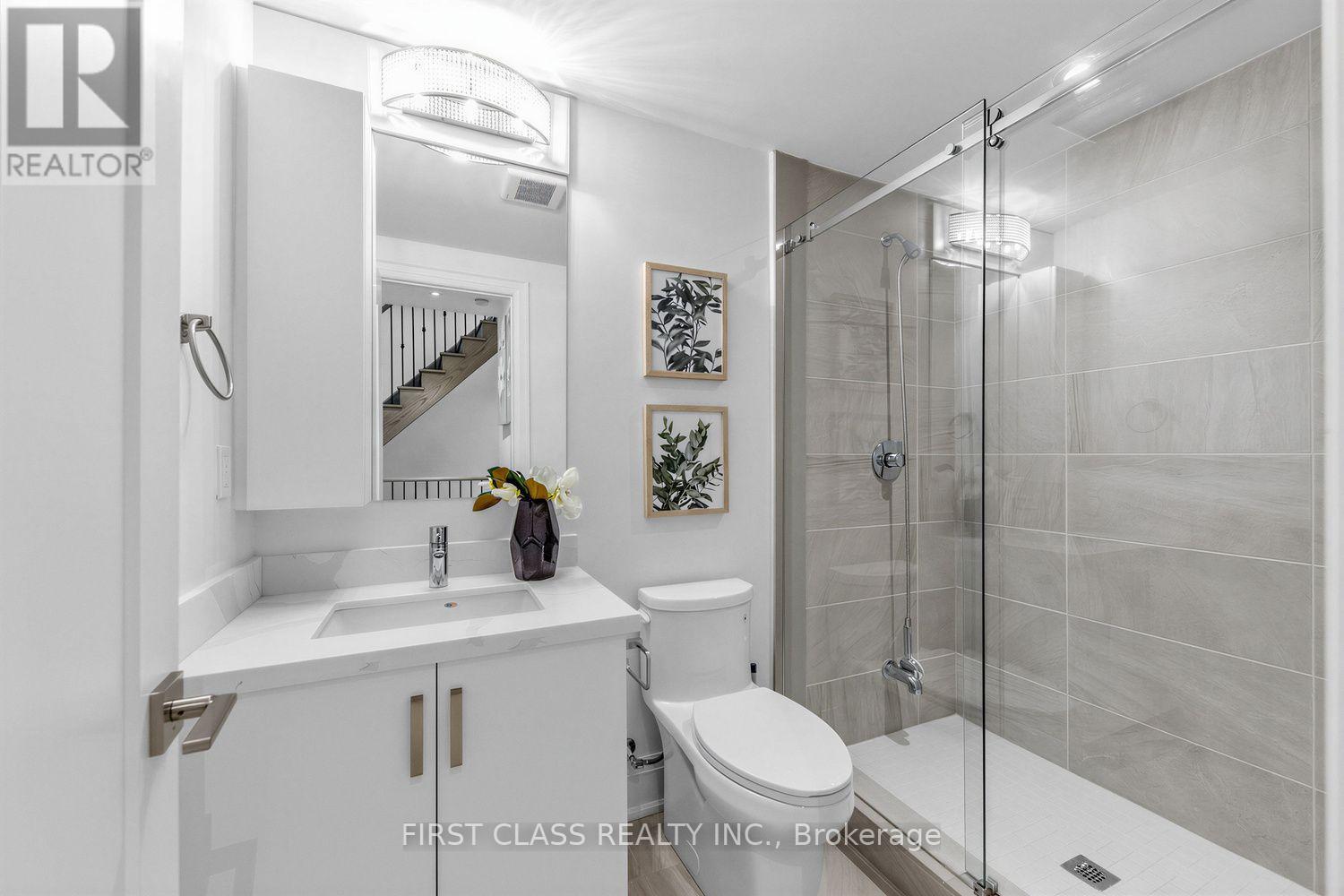 108 South Park Road Property Photo 8