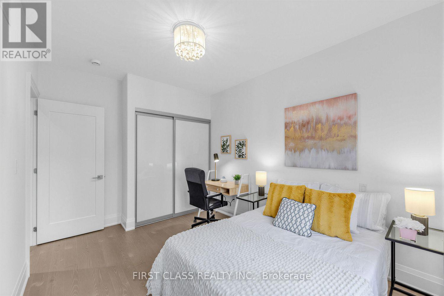 108 South Park Road Property Photo 28