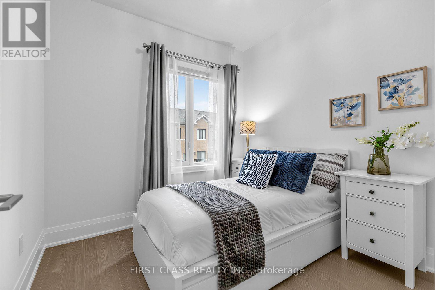 108 South Park Road Property Photo 29