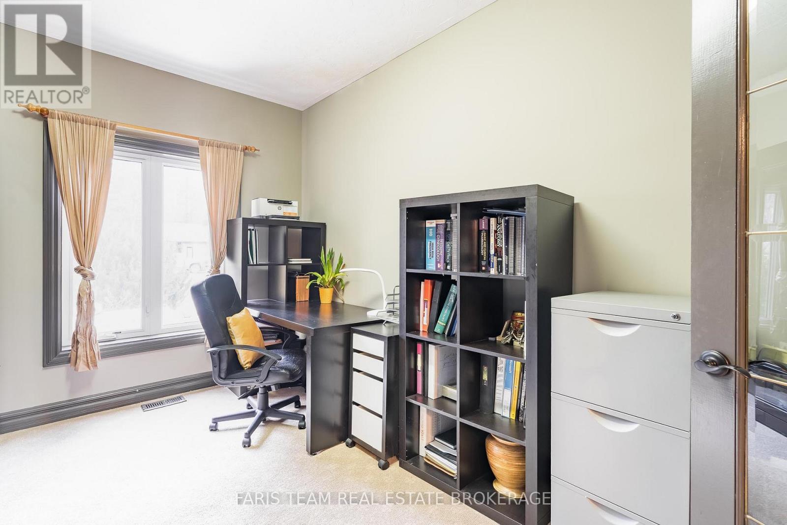 1762 Wilkinson Street Property Photo 17