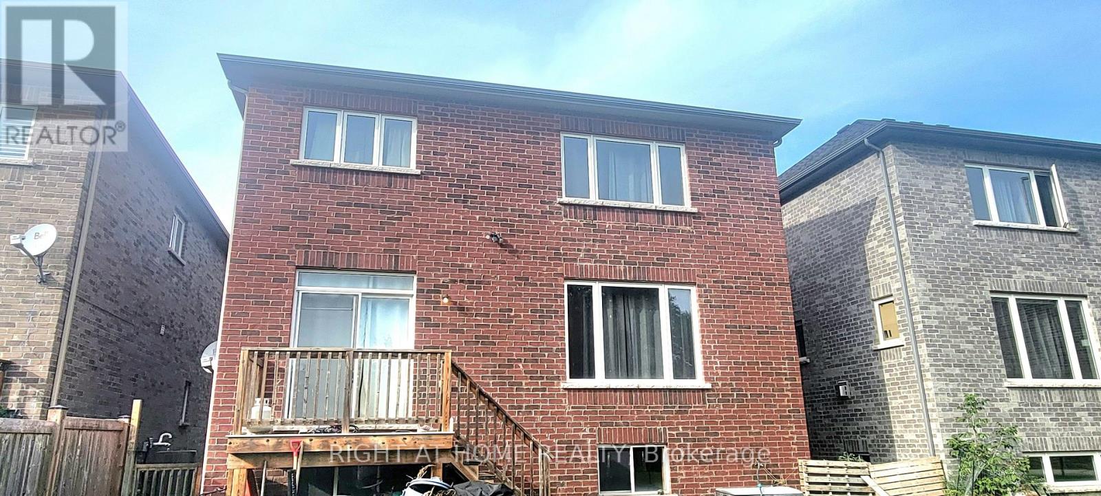 11 Richmond Park Drive Property Photo 20