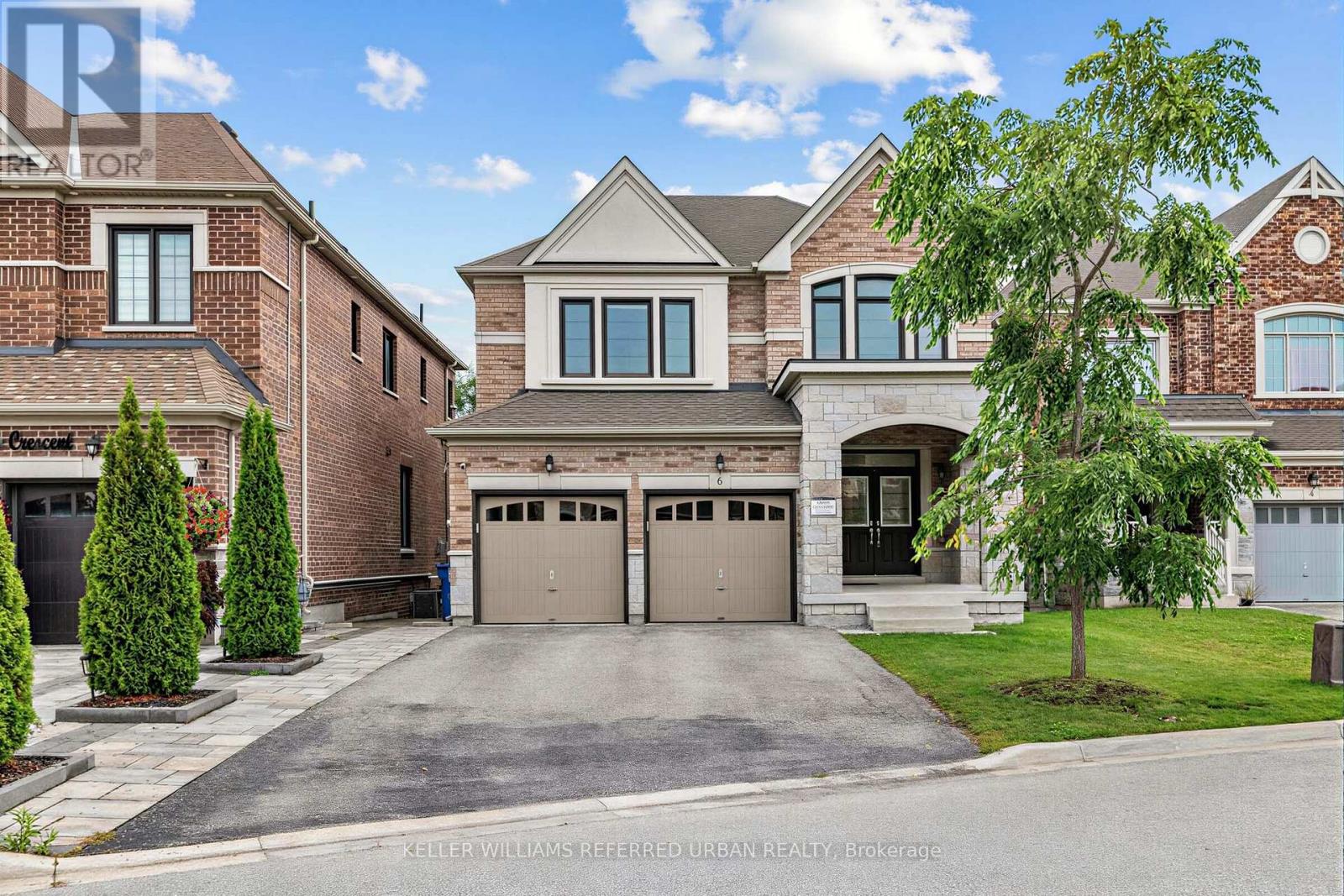 6 Sharonview Crescent Property Photo 1