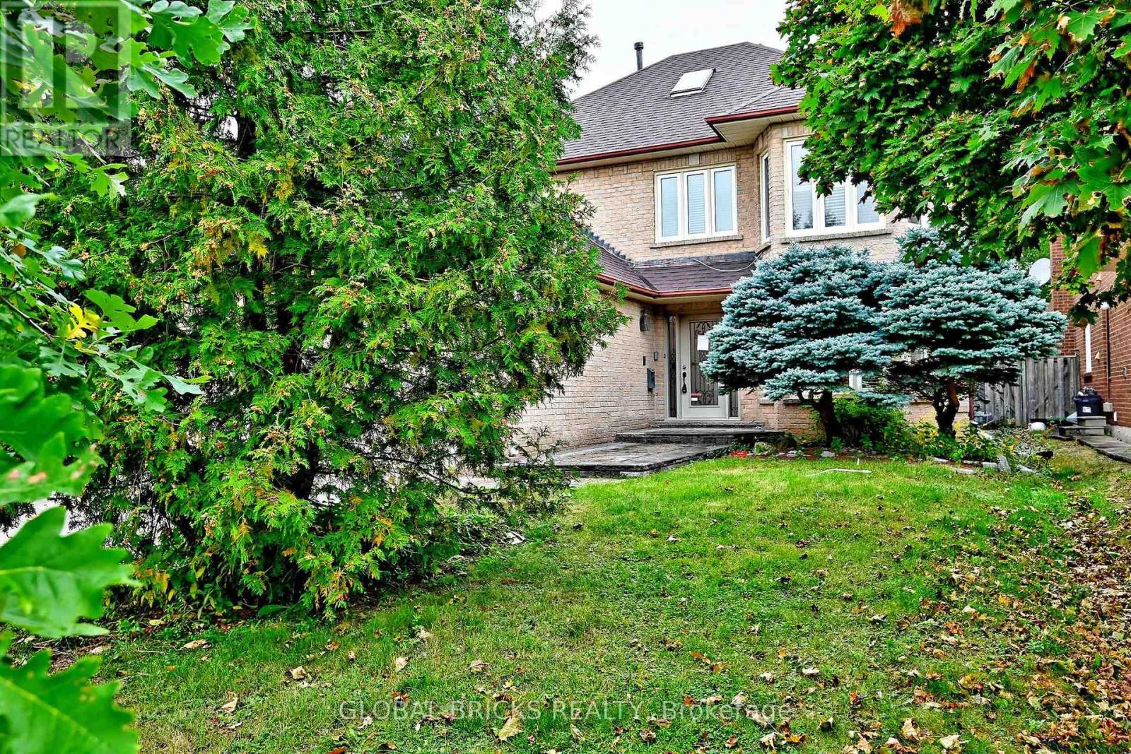 8 Elmsley Drive Property Photo 3