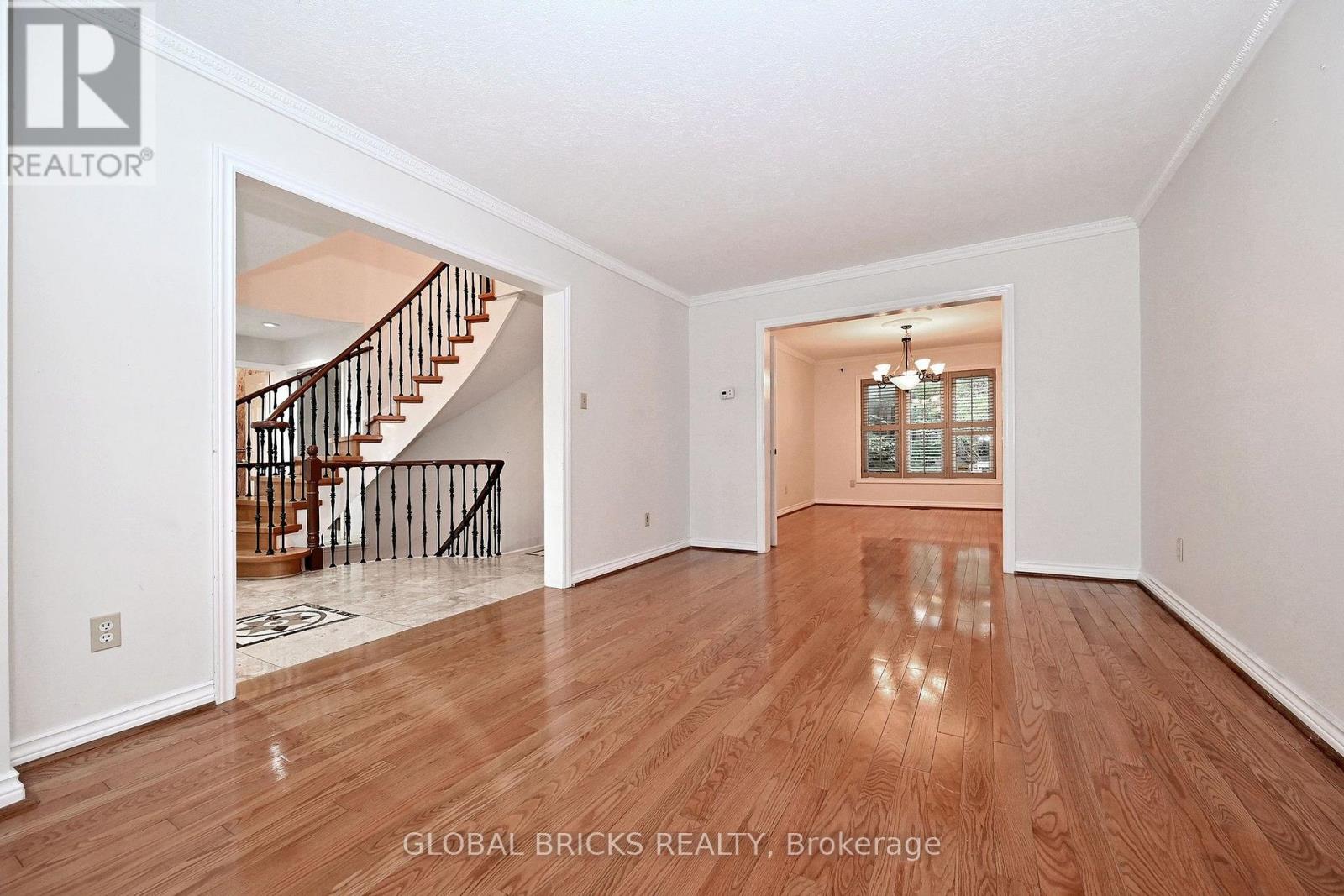 8 Elmsley Drive Property Photo 9