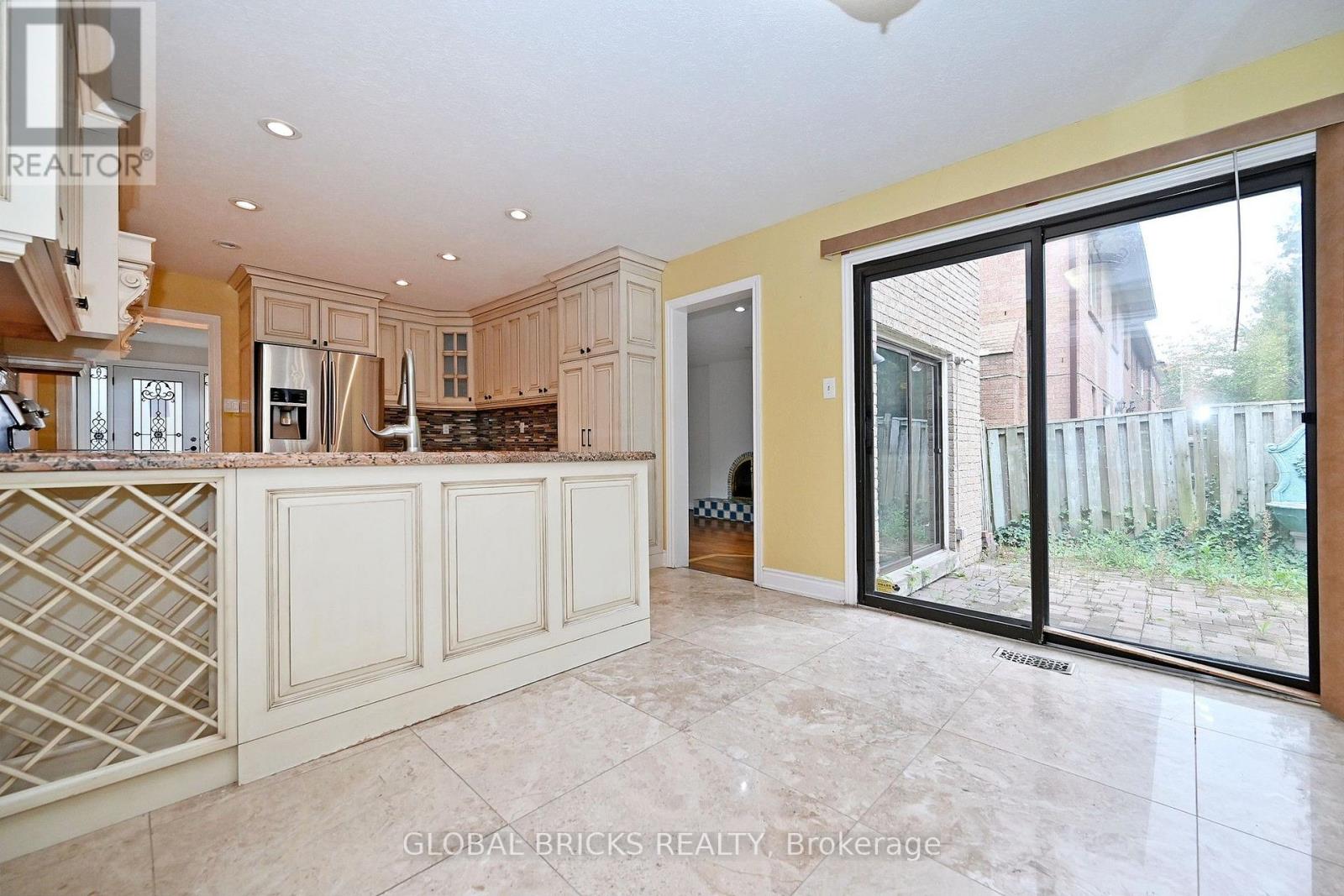 8 Elmsley Drive Property Photo 17