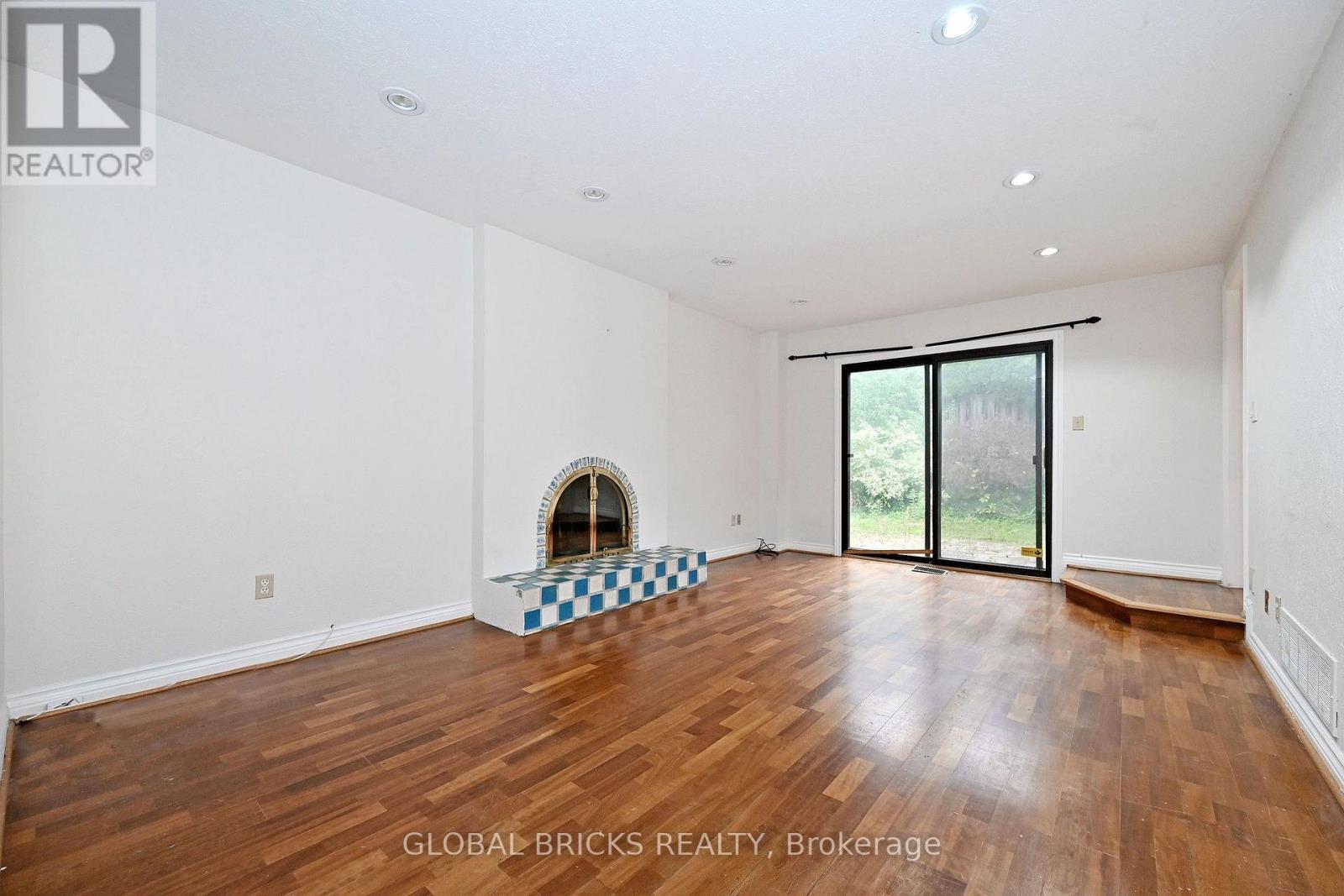 8 Elmsley Drive Property Photo 19