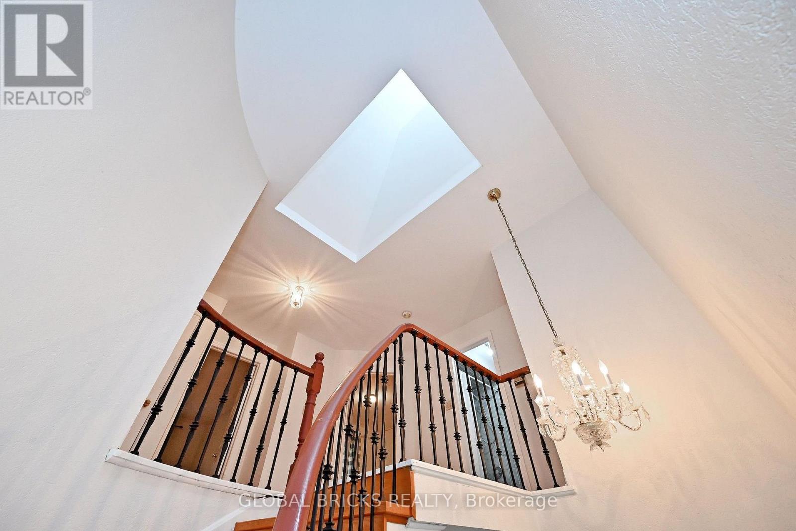8 Elmsley Drive Property Photo 23