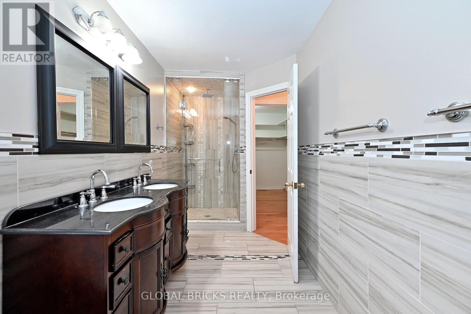8 Elmsley Drive Property Photo 32