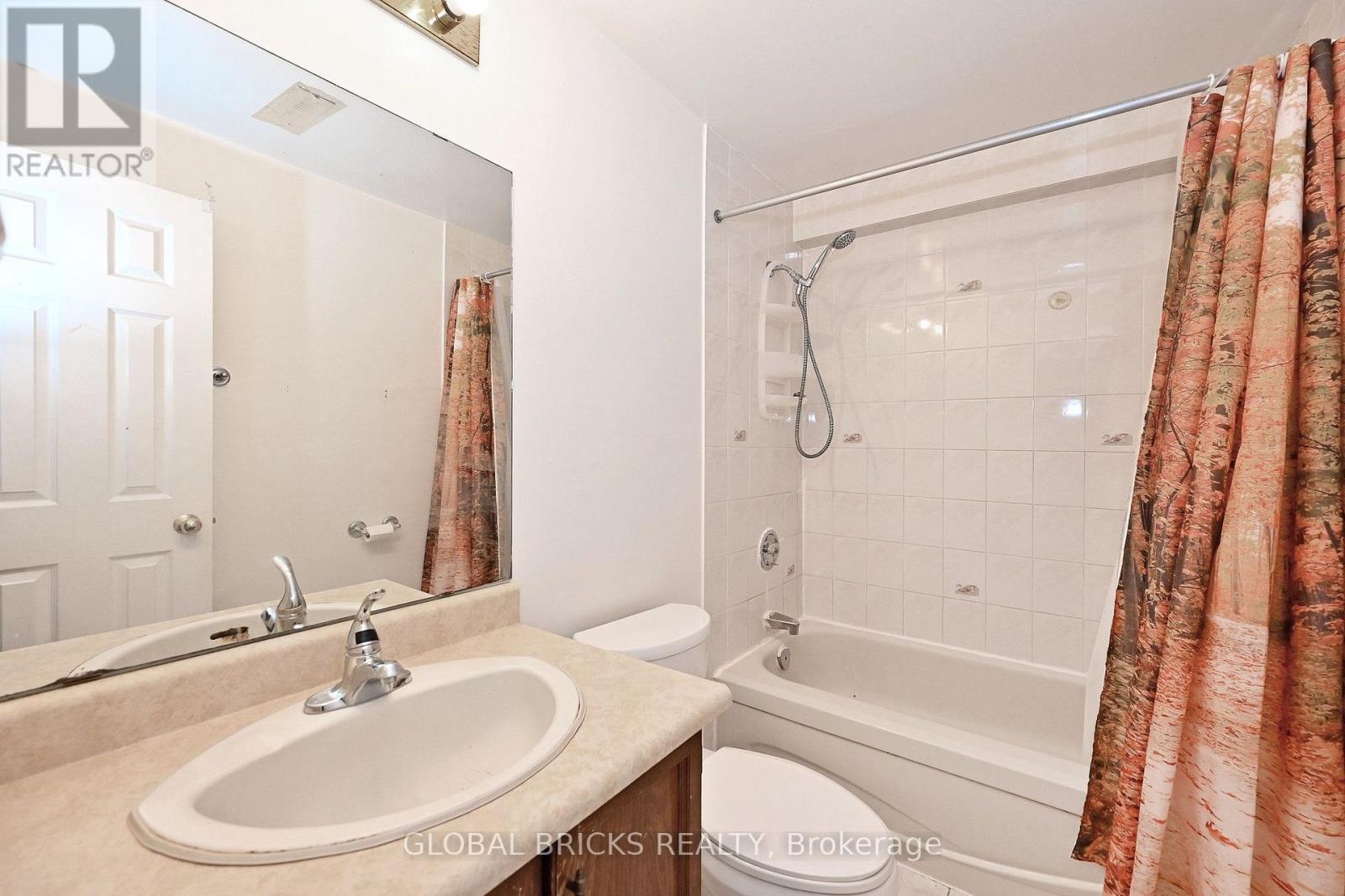 8 Elmsley Drive Property Photo 44