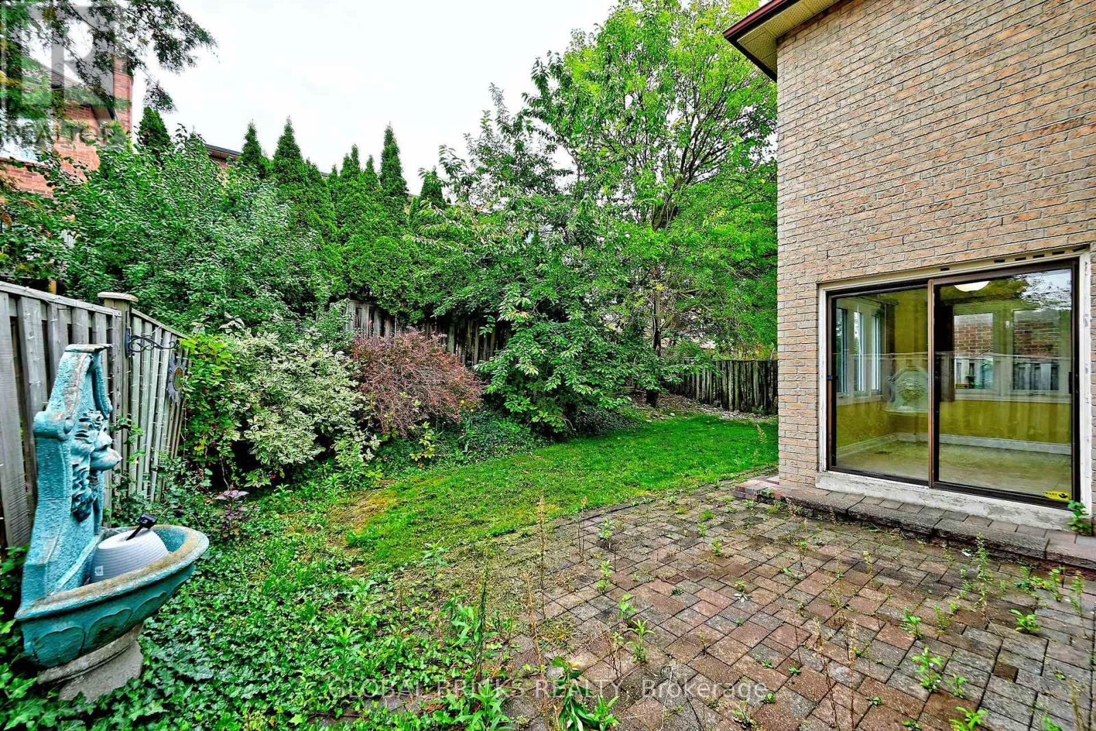 8 Elmsley Drive Property Photo 45