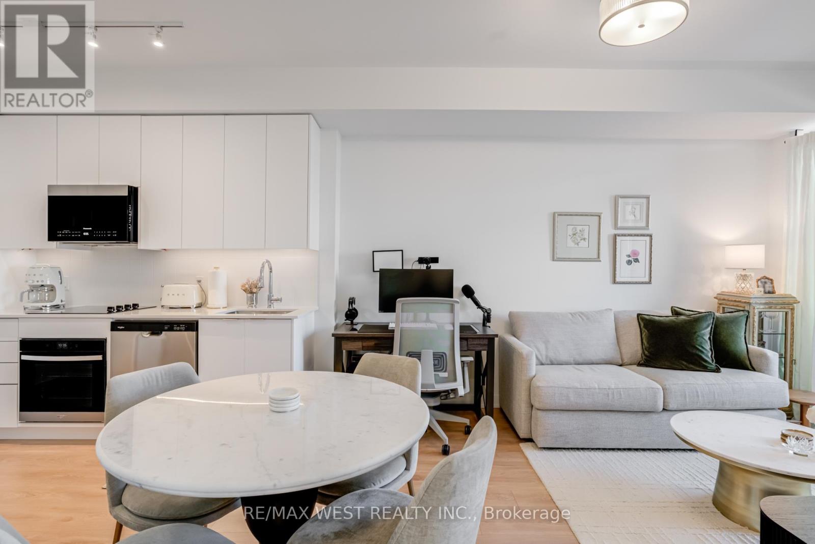 511 - 474 CALDARI ROAD Property Photo 1