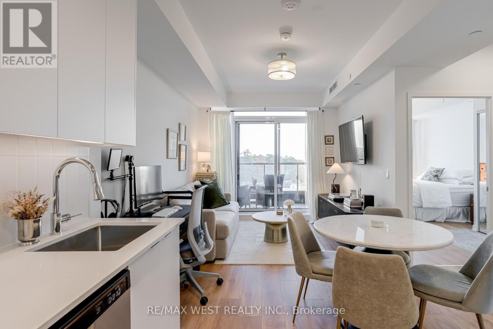511 - 474 Caldari Road Property Photo 9