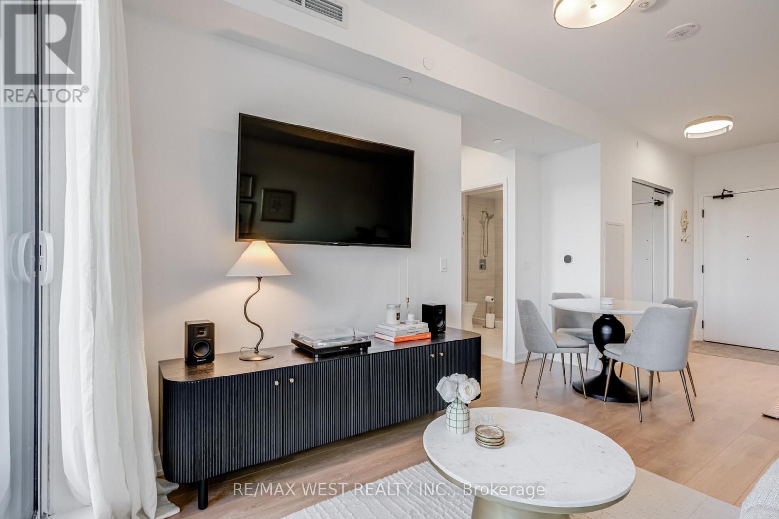 511 - 474 Caldari Road Property Photo 16