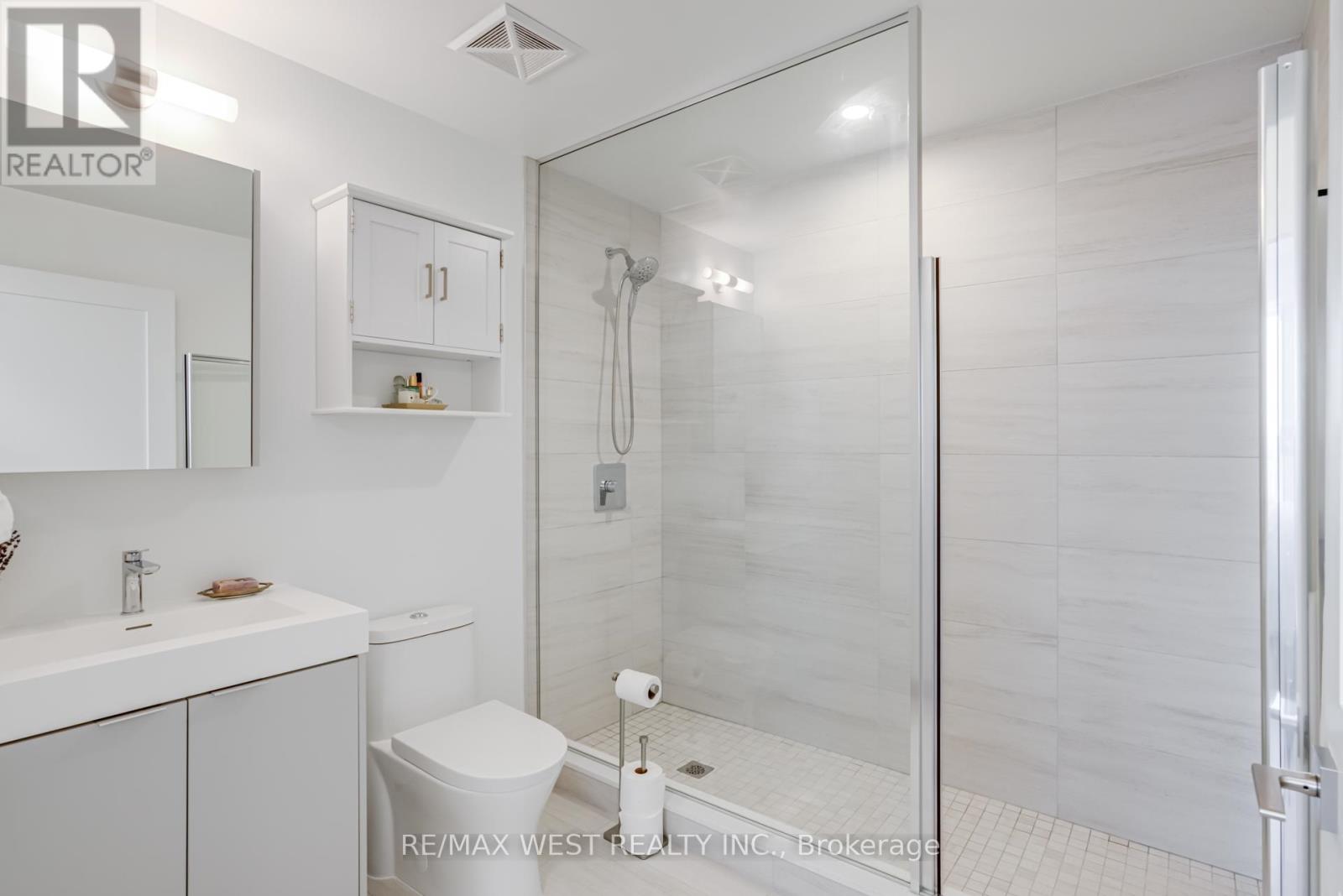 511 - 474 Caldari Road Property Photo 24