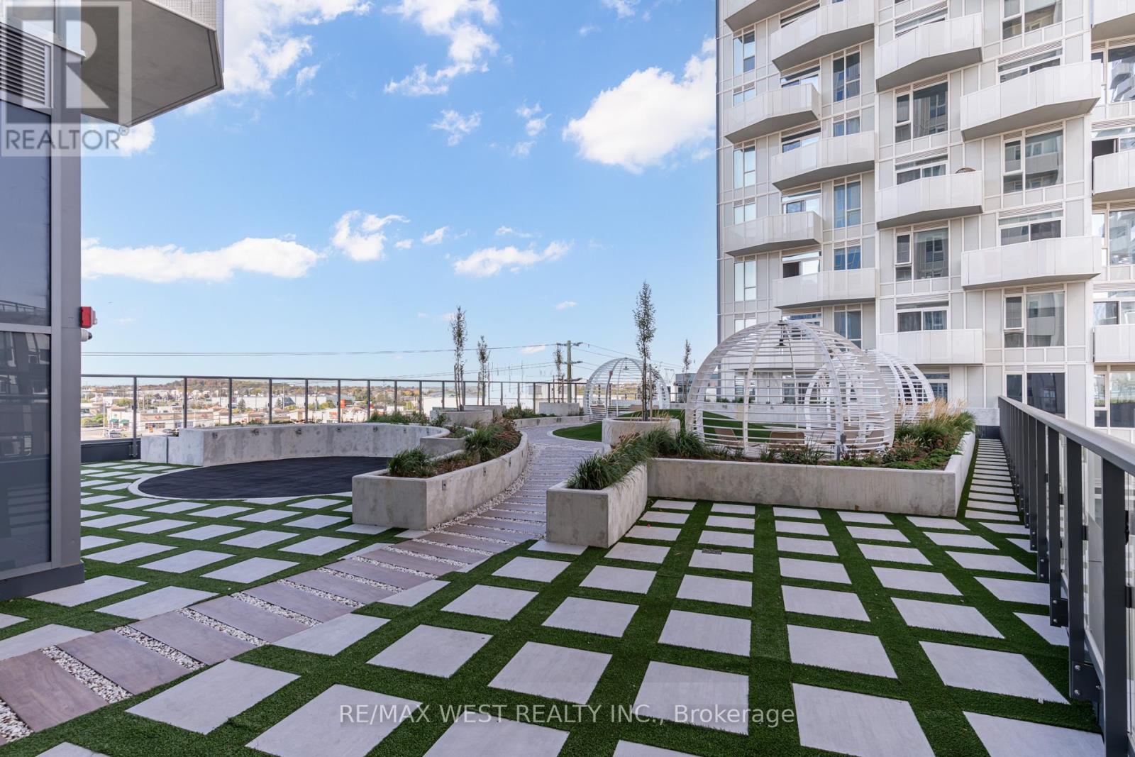 511 - 474 Caldari Road Property Photo 36