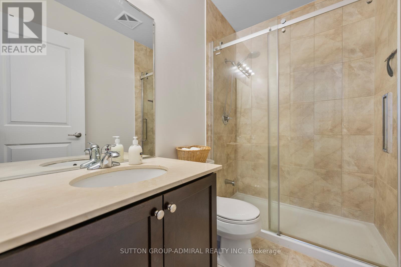 215 - 9255 Jane Street Property Photo 21
