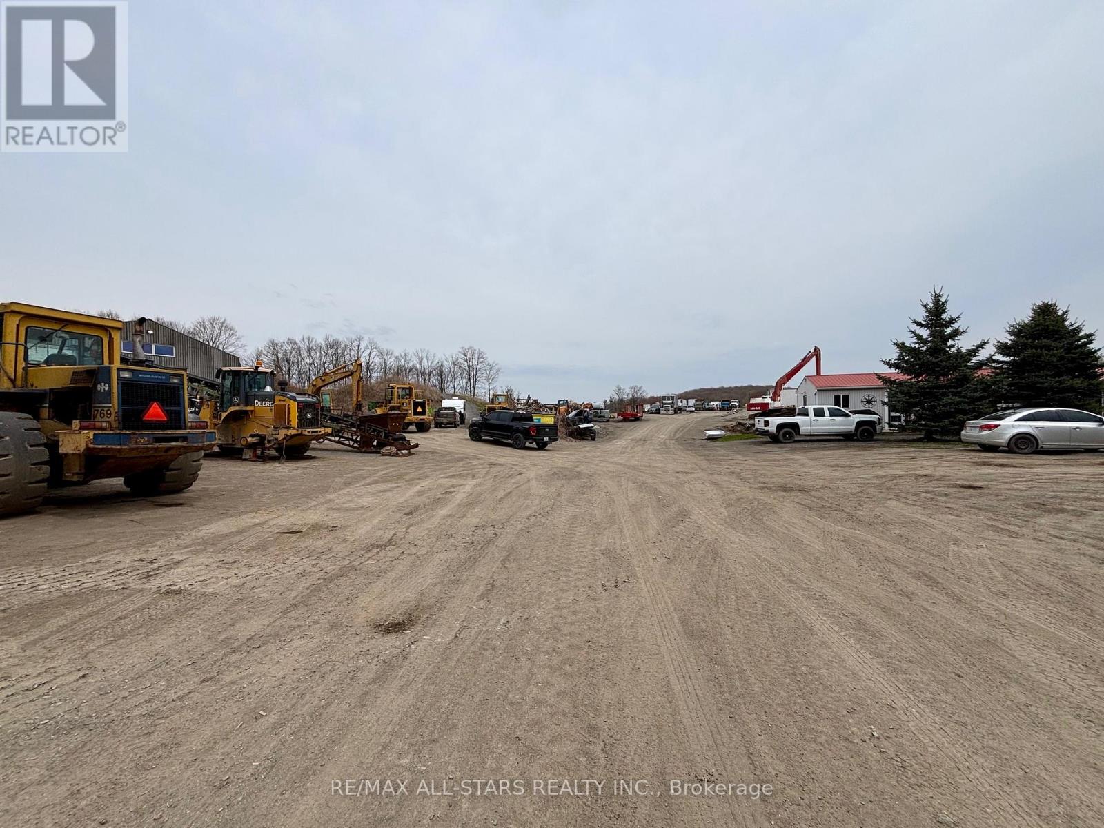 14547 Highway 48 Property Photo 6