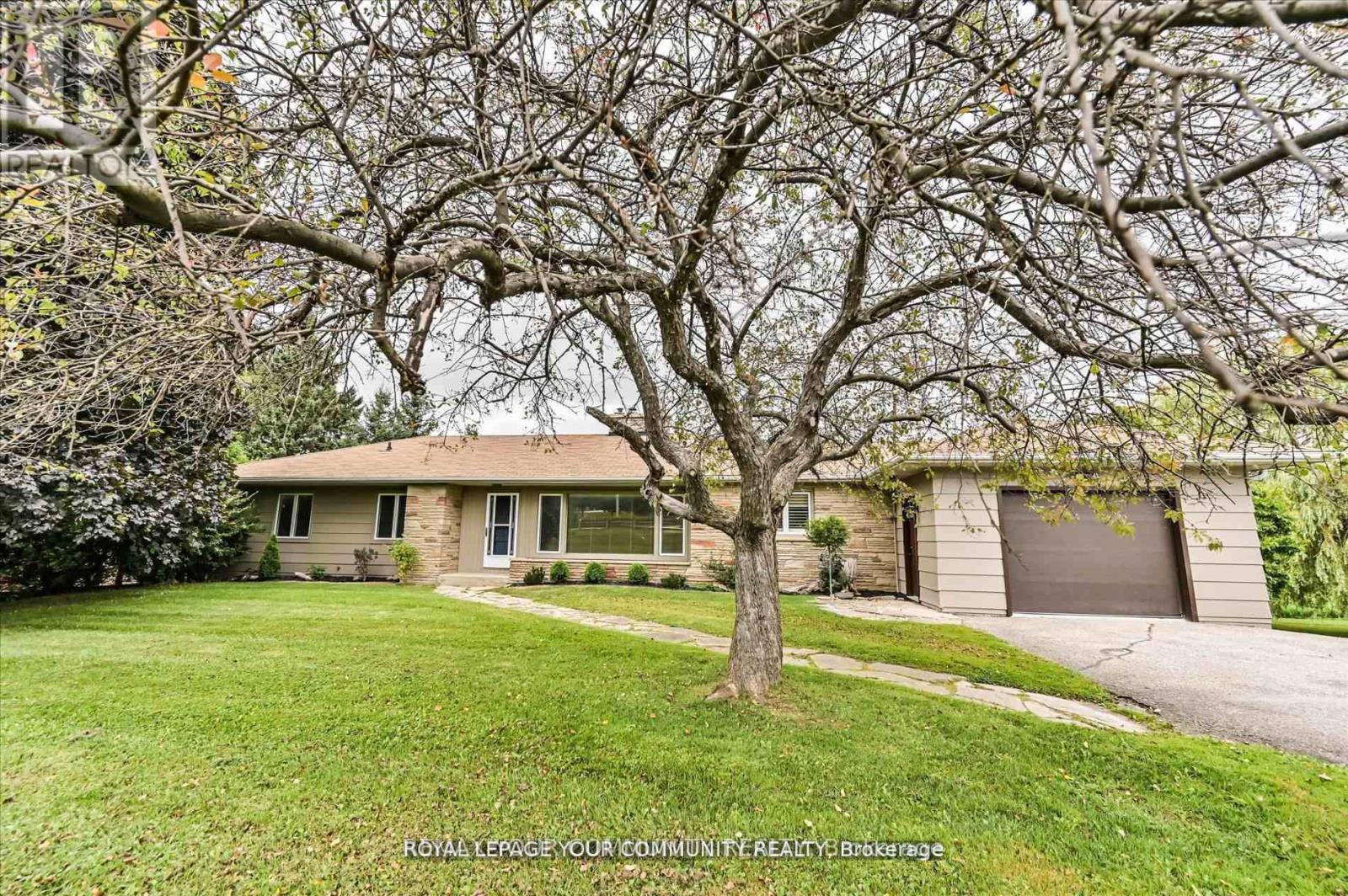 6162 Highway 9 Property Photo 2