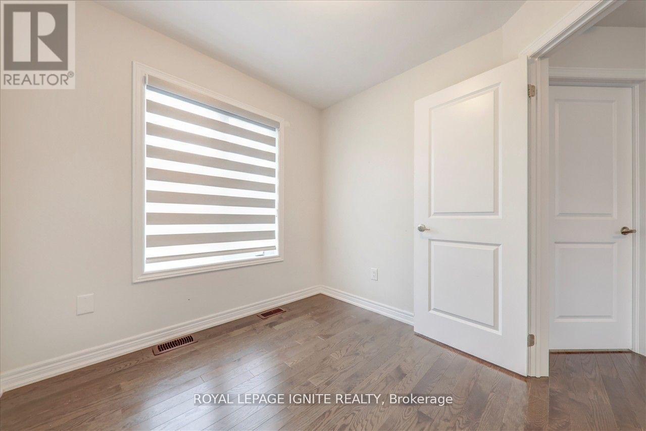 11 Waterleaf Road Property Photo 4