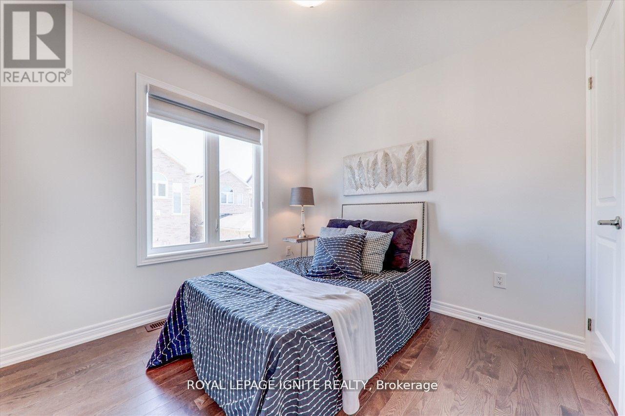 11 Waterleaf Road Property Photo 6
