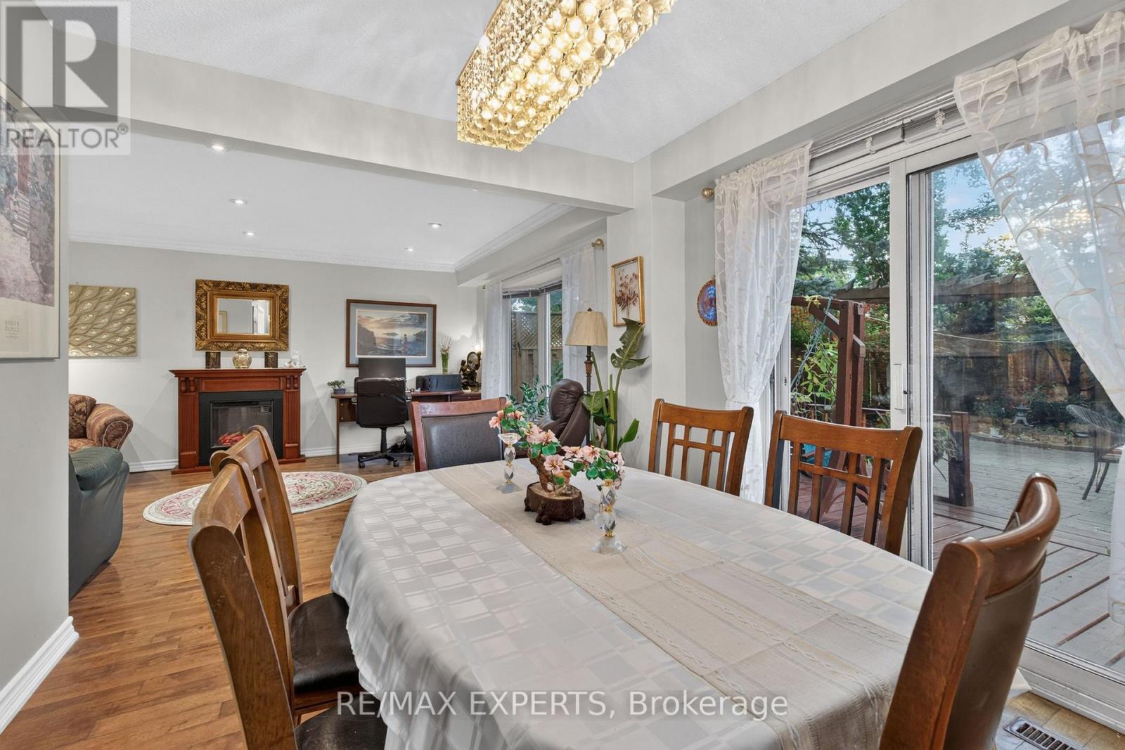155 Stephen Street Property Photo 12