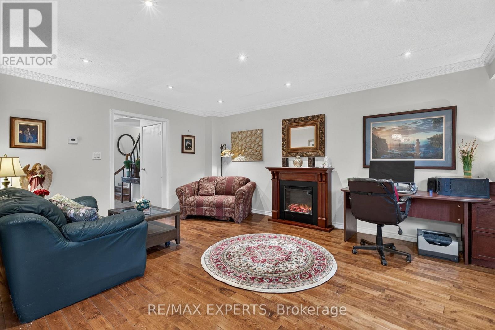 155 Stephen Street Property Photo 13