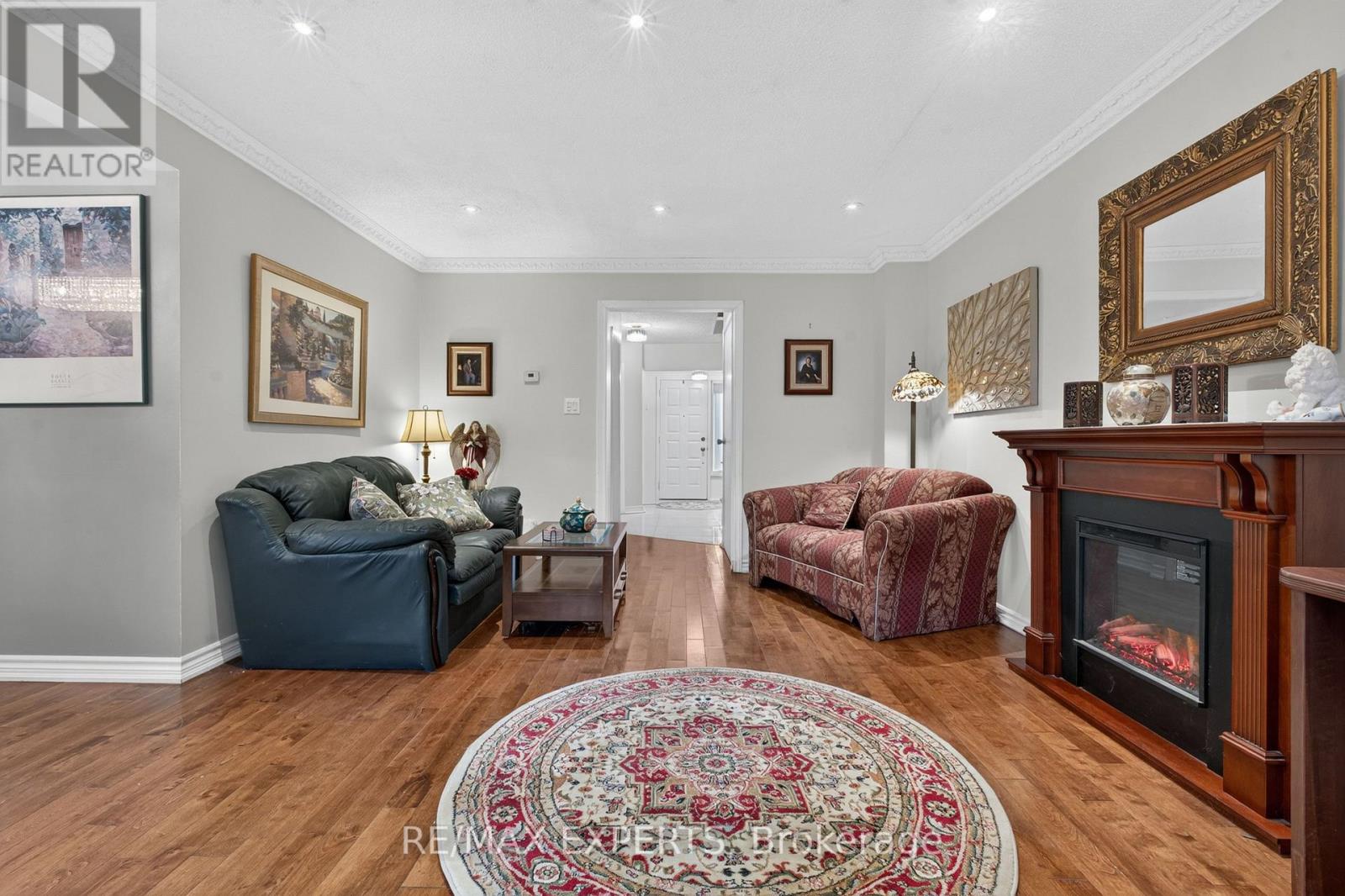 155 Stephen Street Property Photo 15
