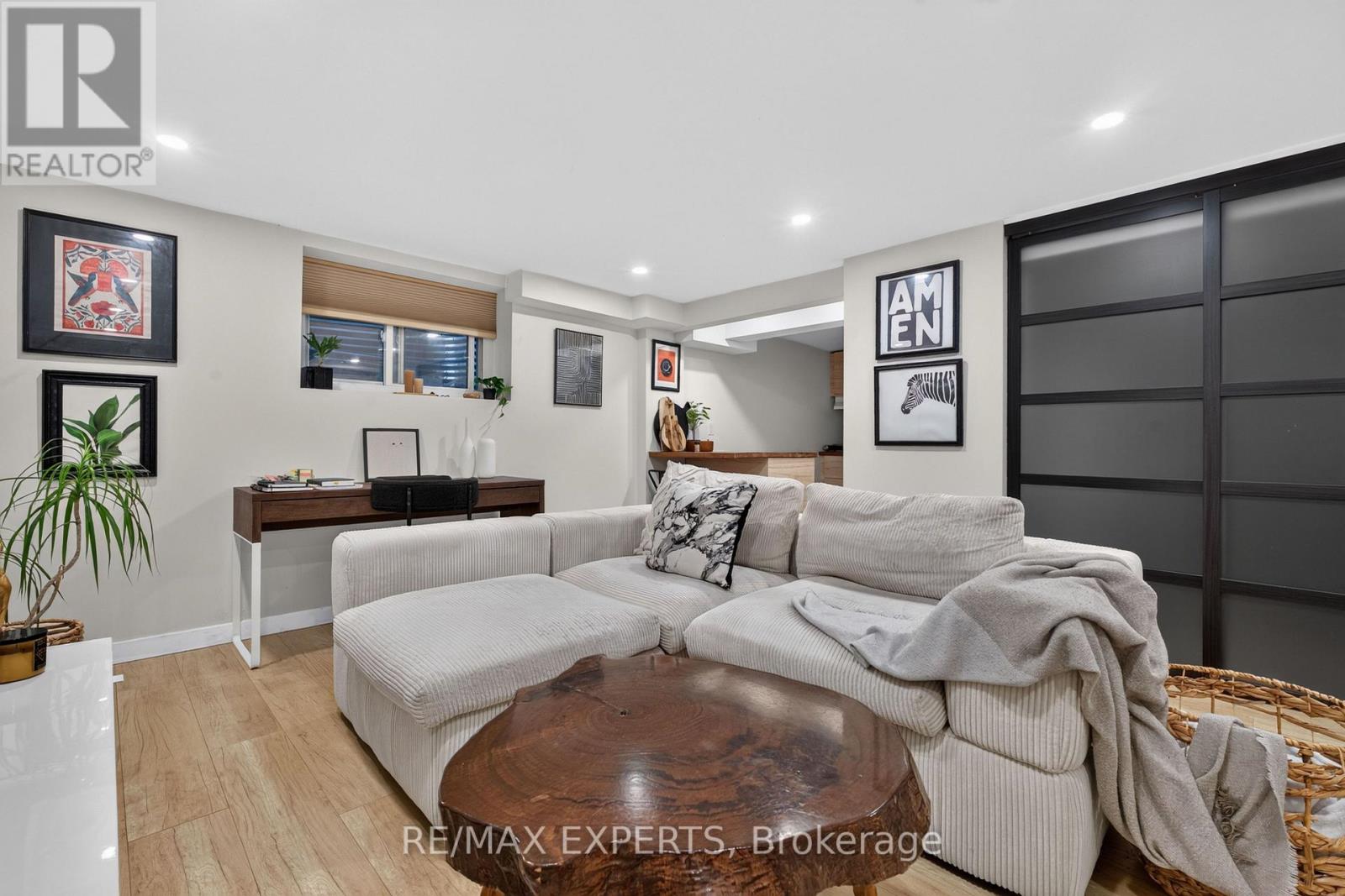 155 Stephen Street Property Photo 28