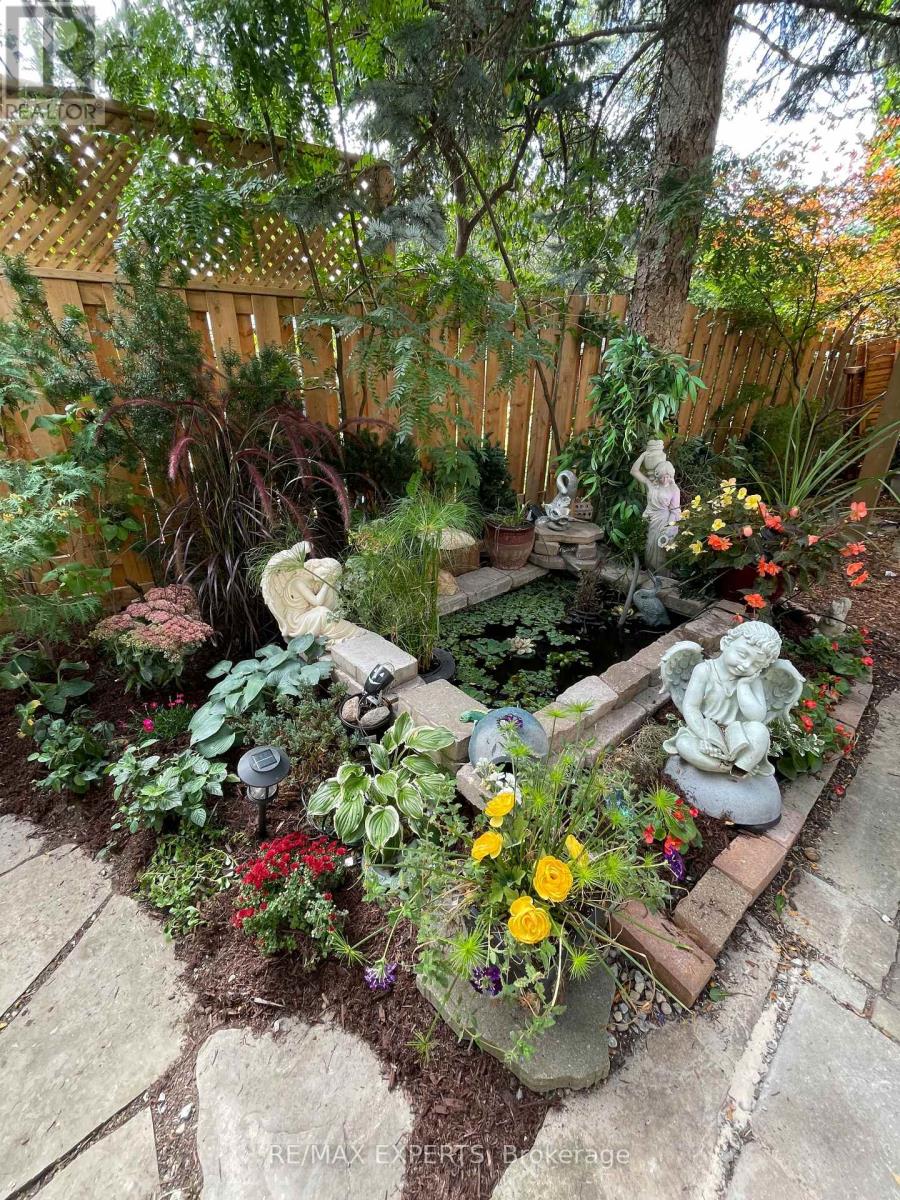 155 Stephen Street Property Photo 42