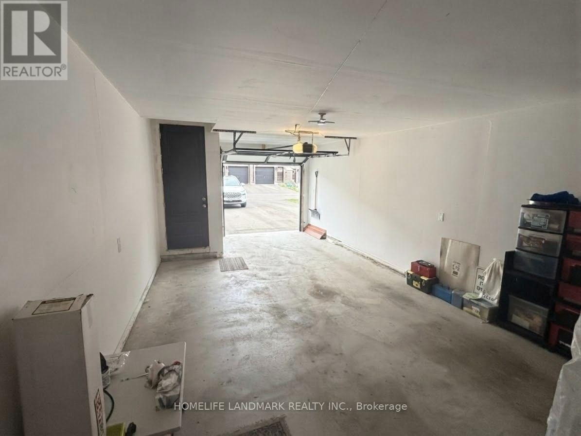 94 Stauffer Crescent Property Photo 33