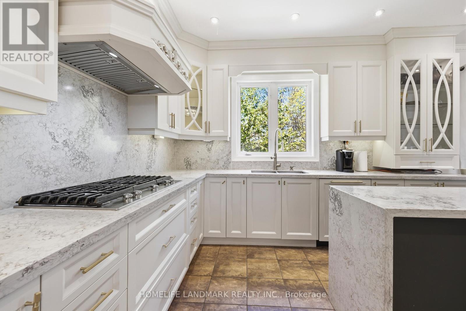 166 Tower Hill Road Property Photo 7