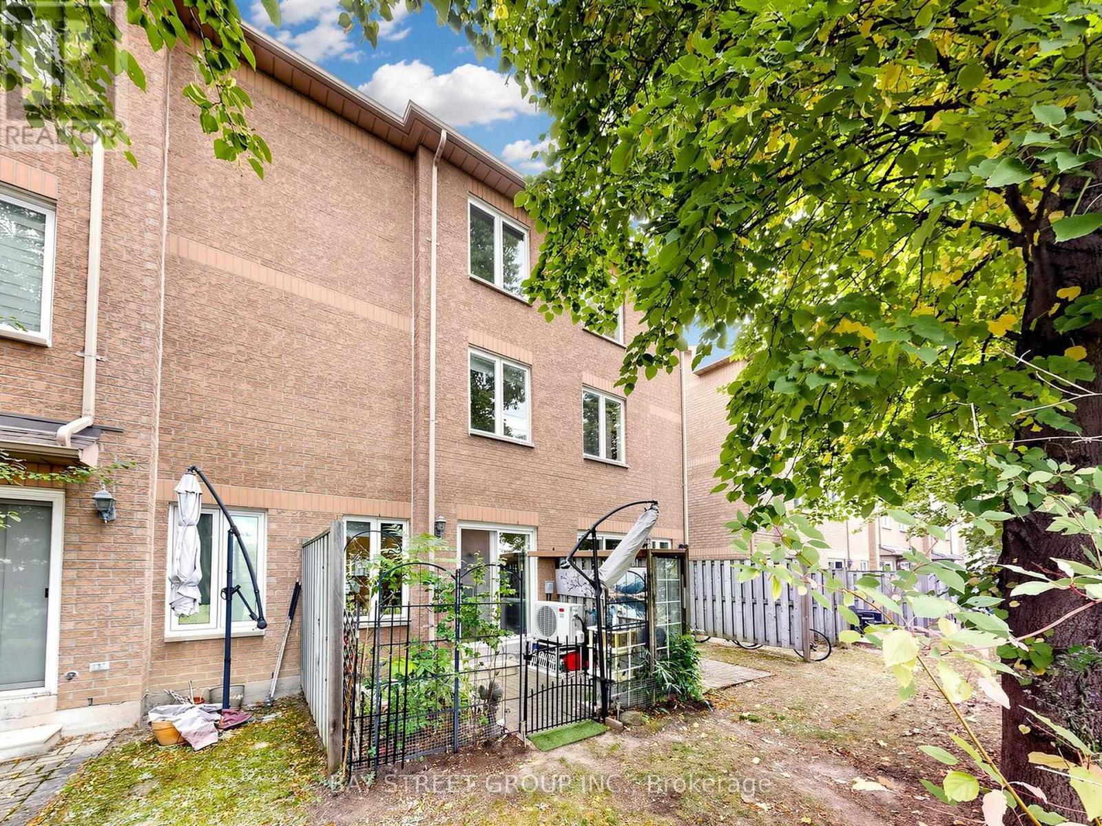 2 - 4 St Moritz Way Property Photo 27
