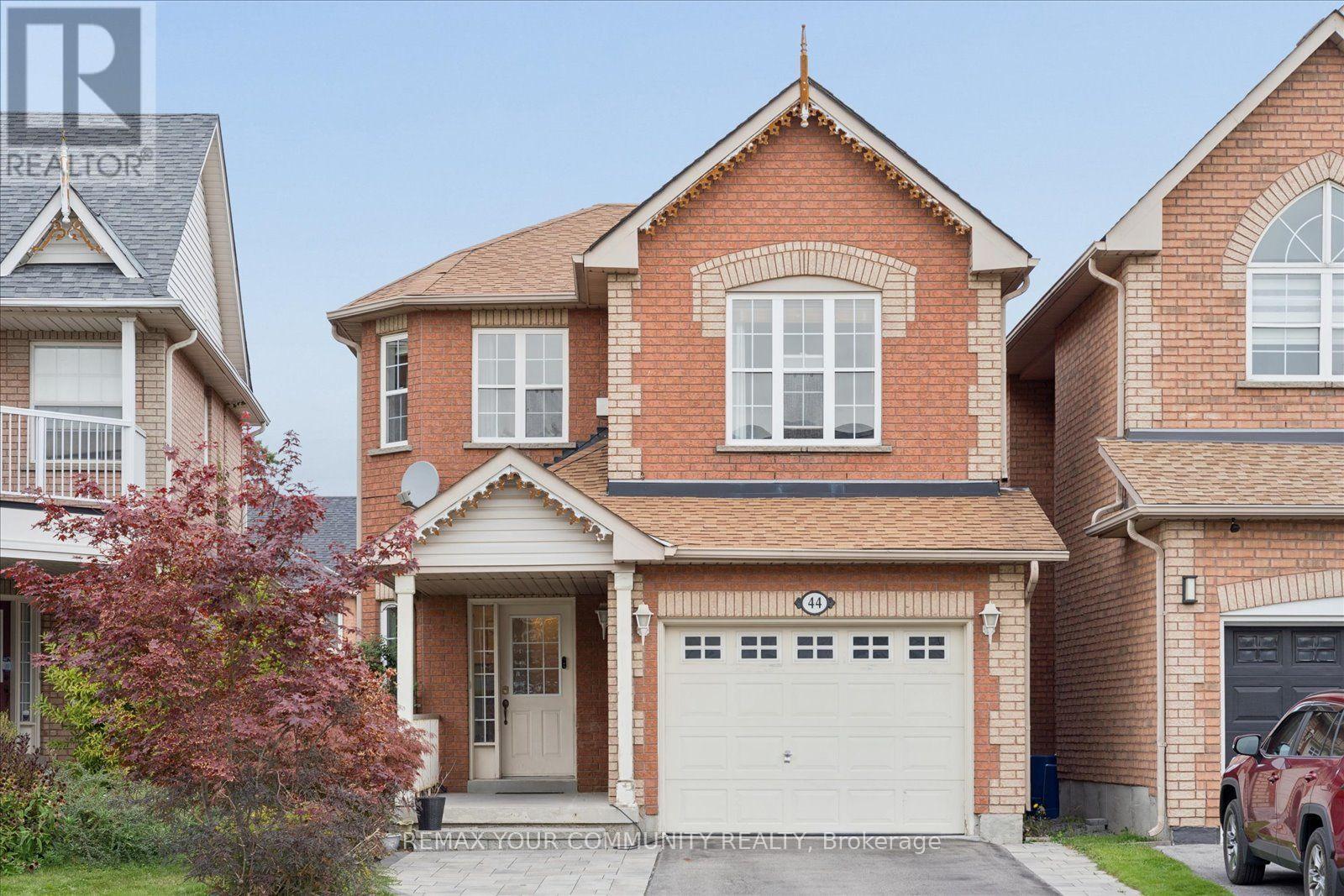 44 ANTIQUE DRIVE