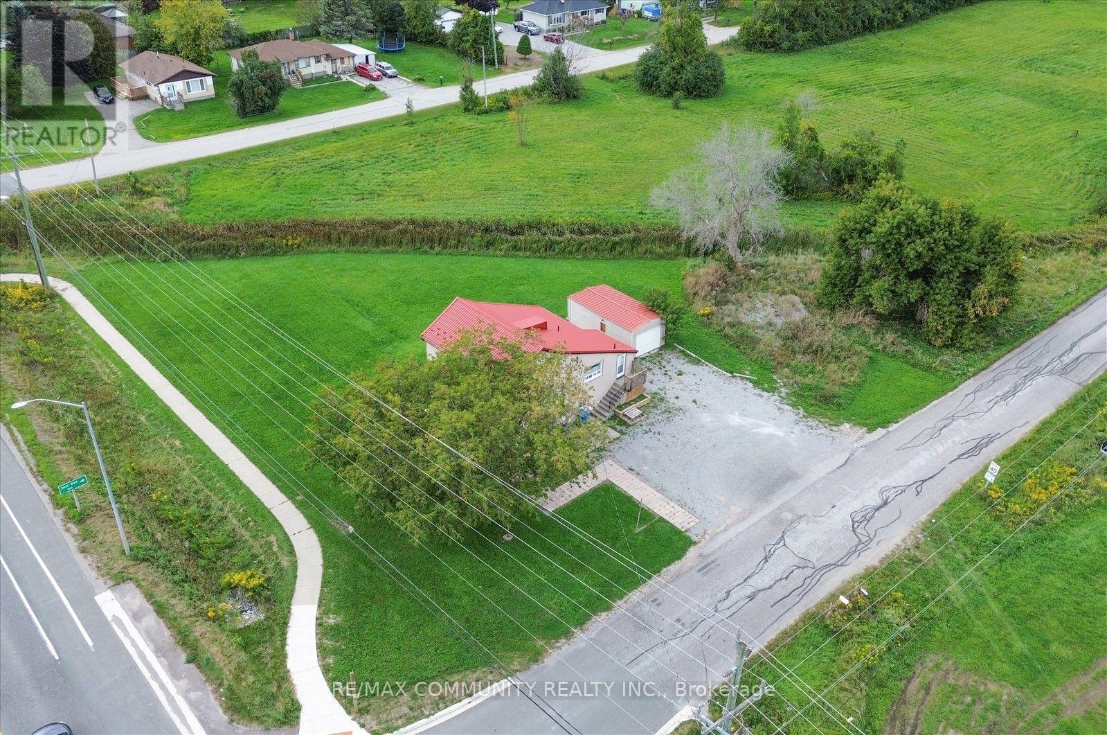 6 Sunkist Road Property Photo 10