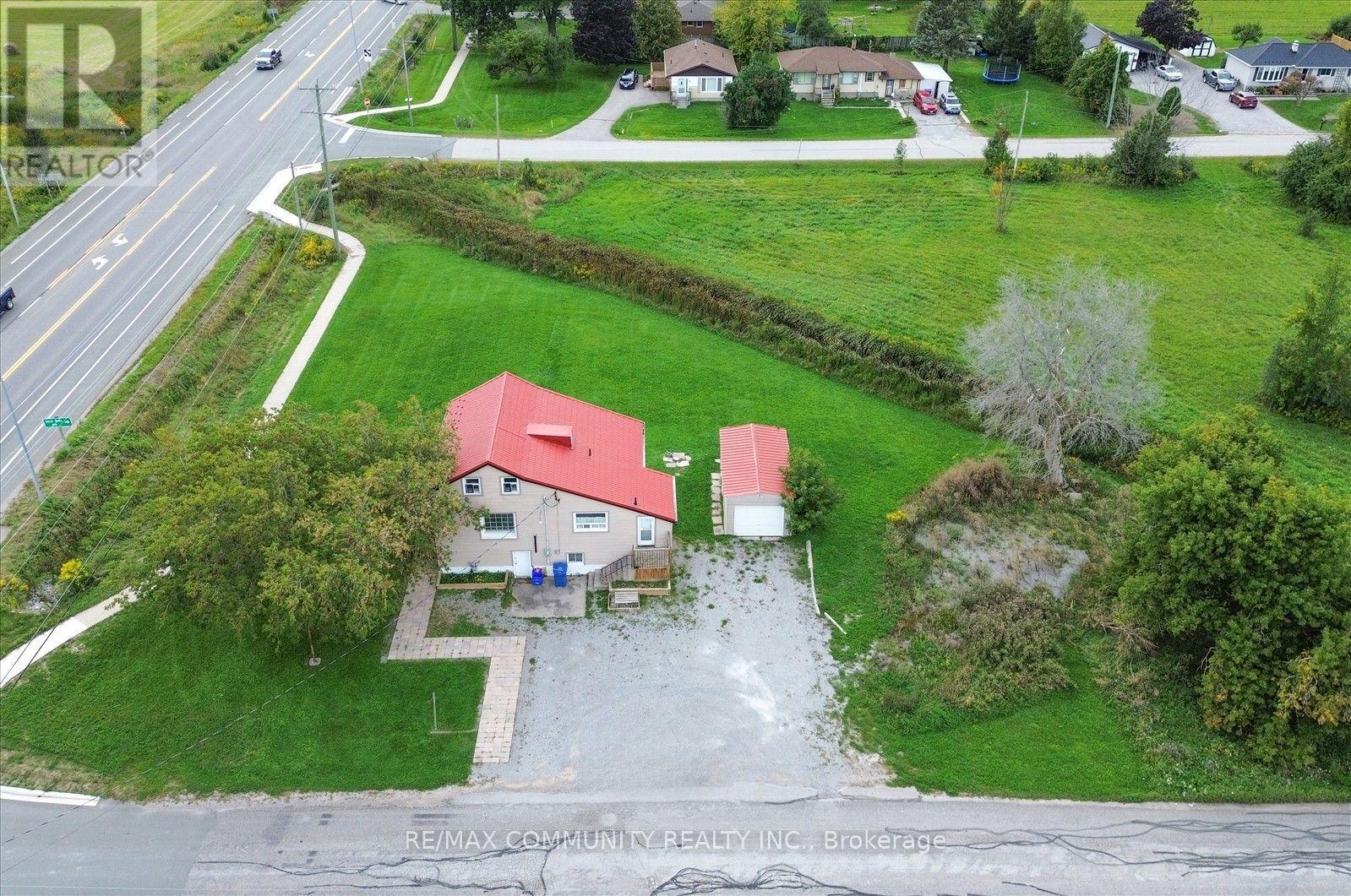 6 Sunkist Road Property Photo 11