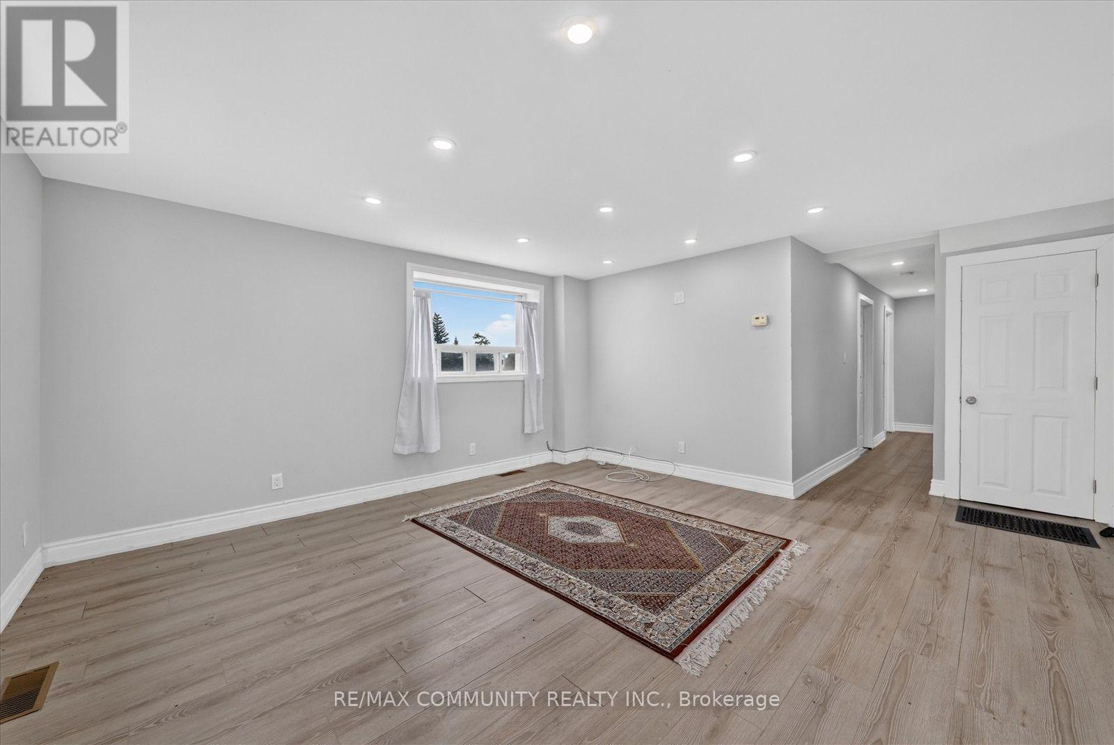 6 Sunkist Road Property Photo 15
