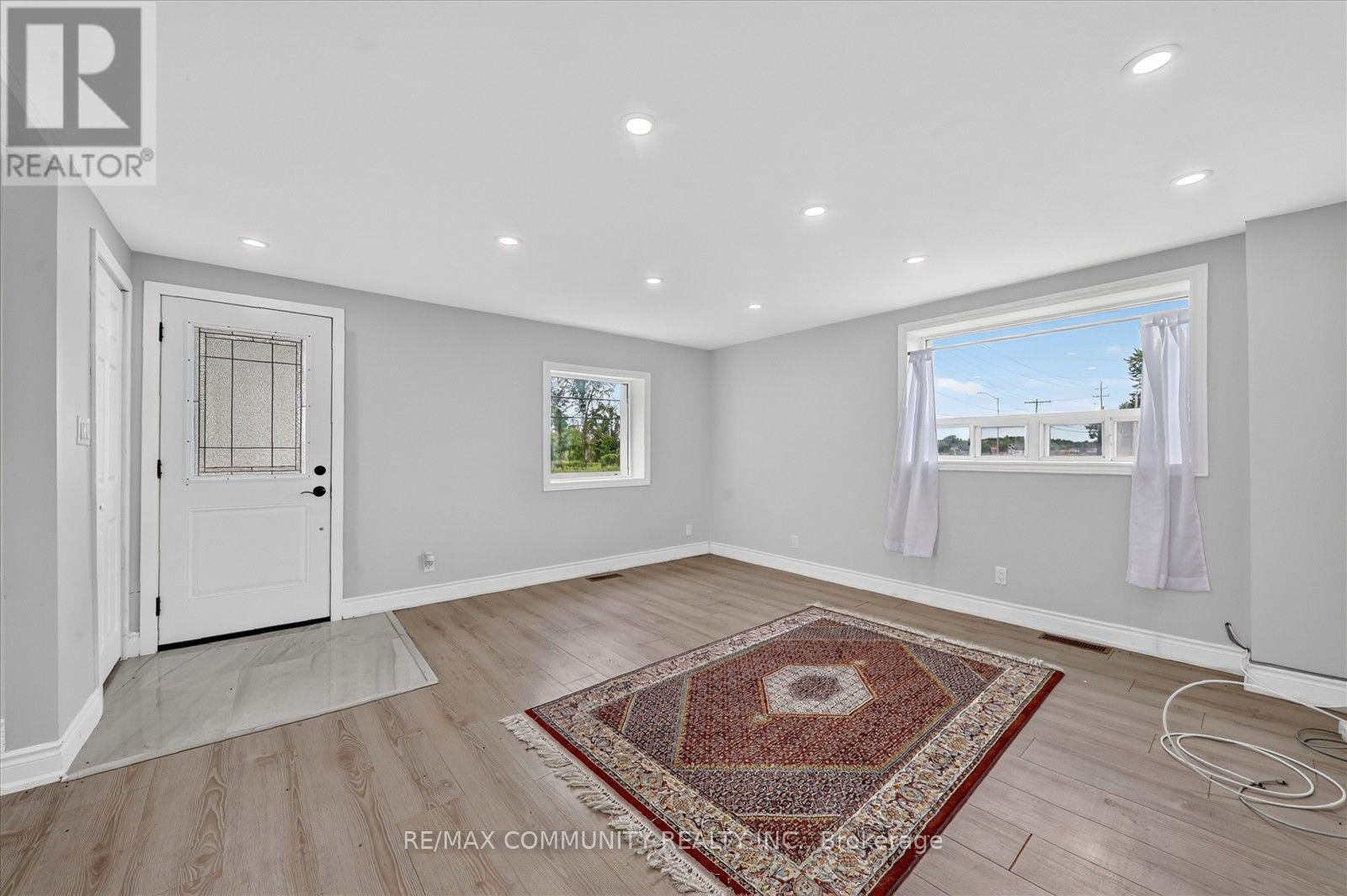 6 Sunkist Road Property Photo 17