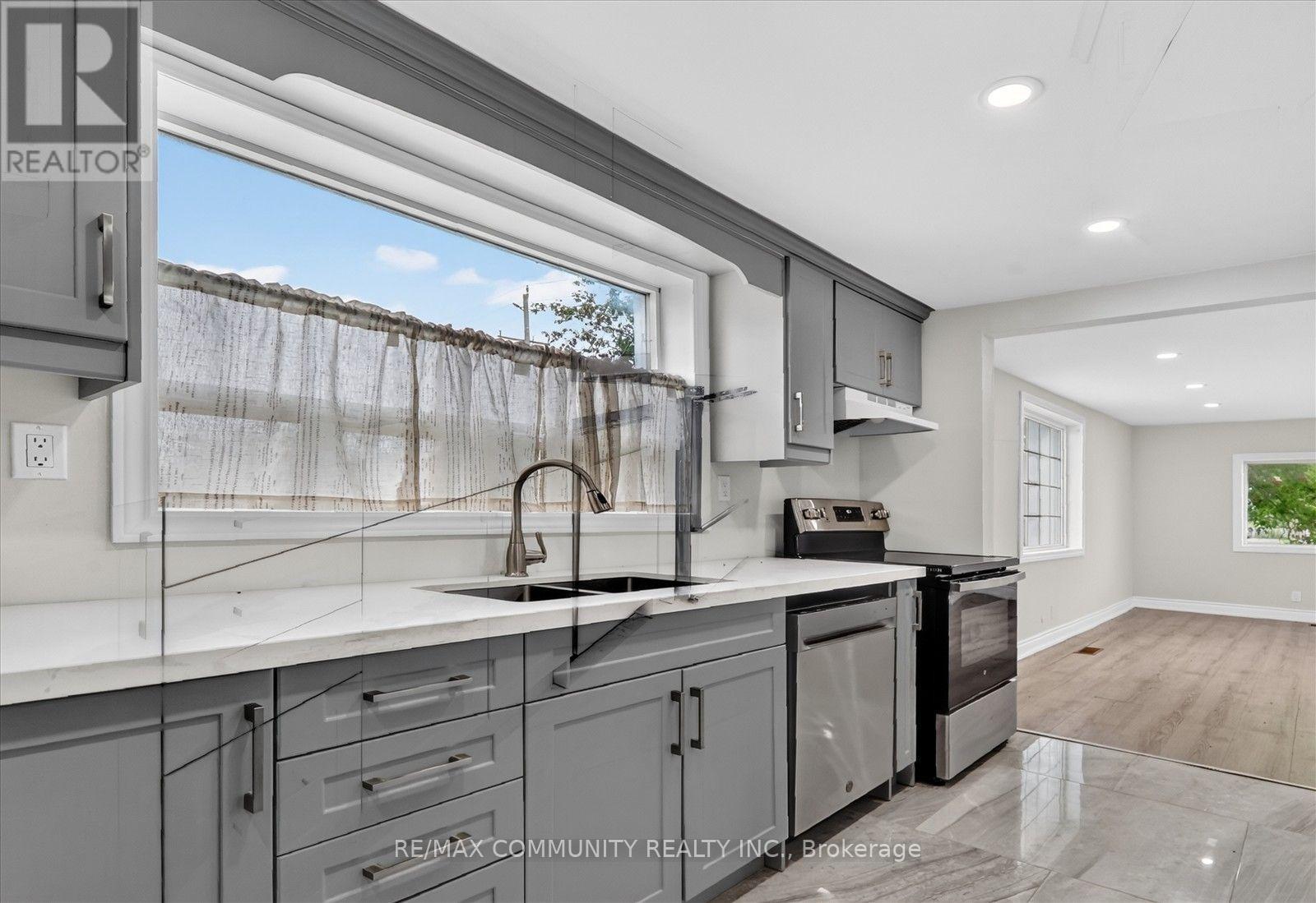 6 Sunkist Road Property Photo 23