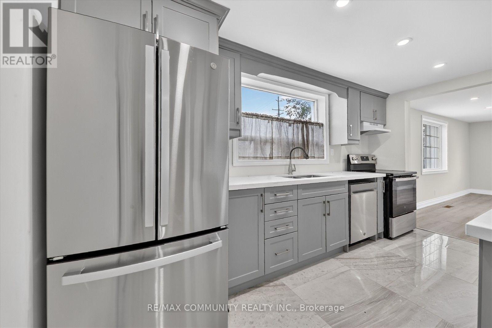 6 Sunkist Road Property Photo 25