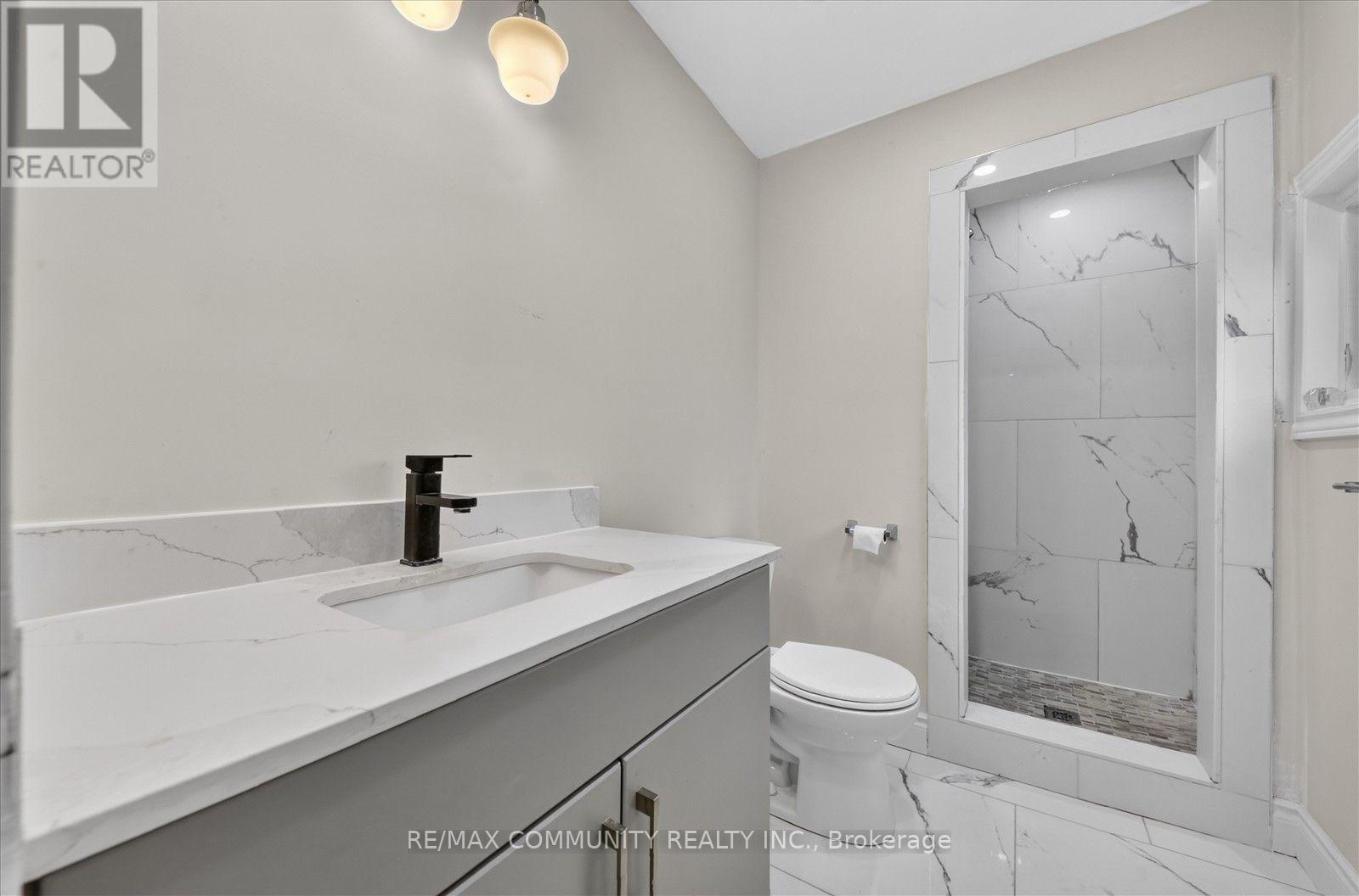 6 Sunkist Road Property Photo 28
