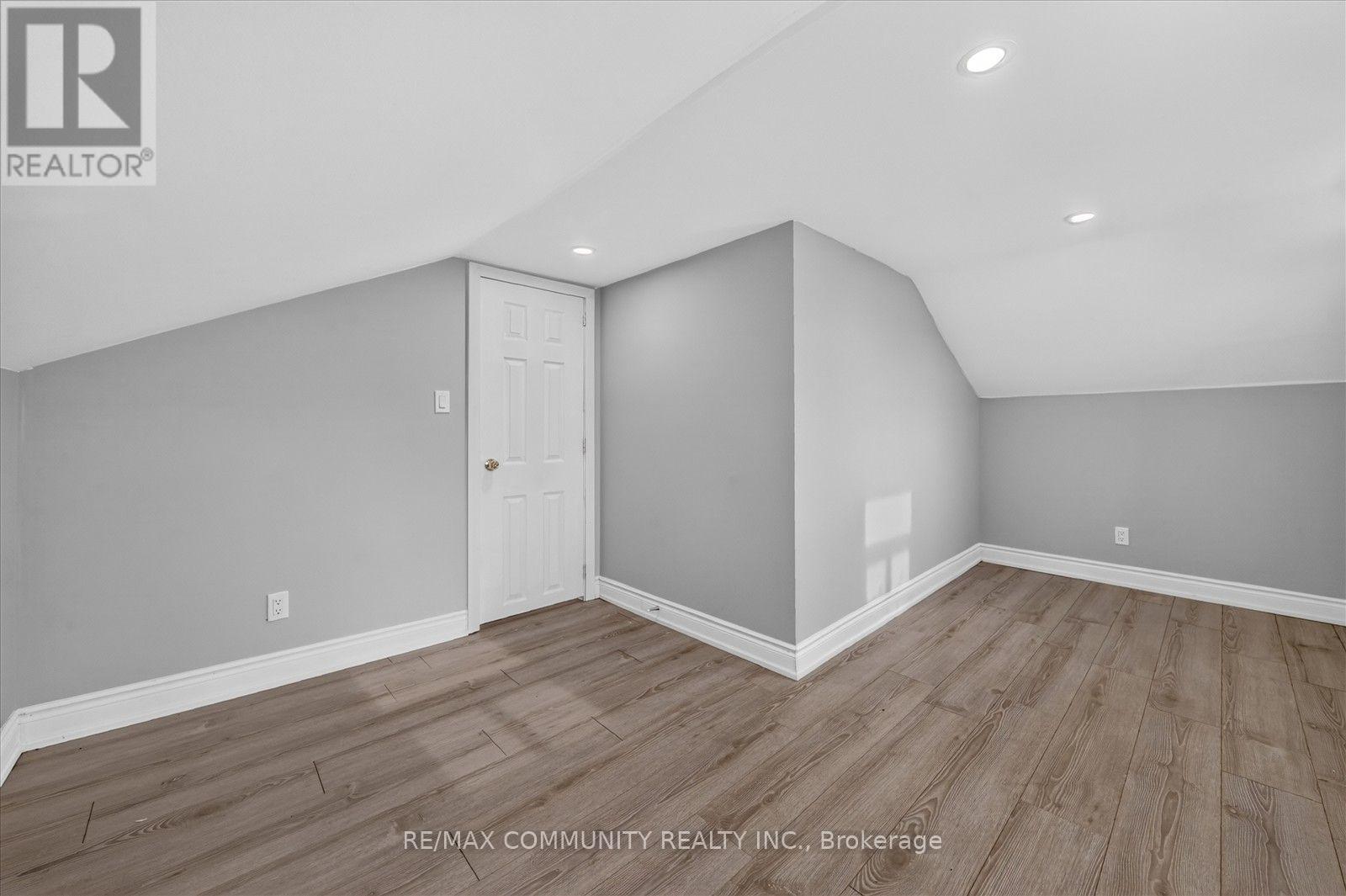 6 Sunkist Road Property Photo 34