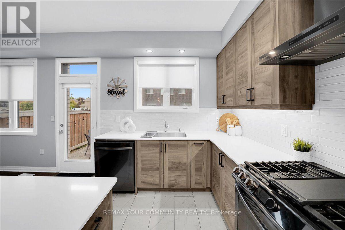 211 Landolfi Way Property Photo 15