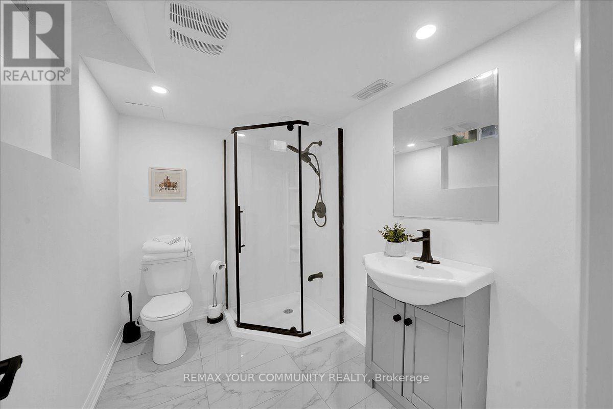 211 Landolfi Way Property Photo 47
