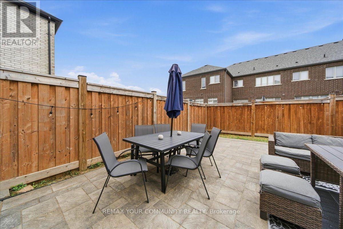 211 Landolfi Way Property Photo 48