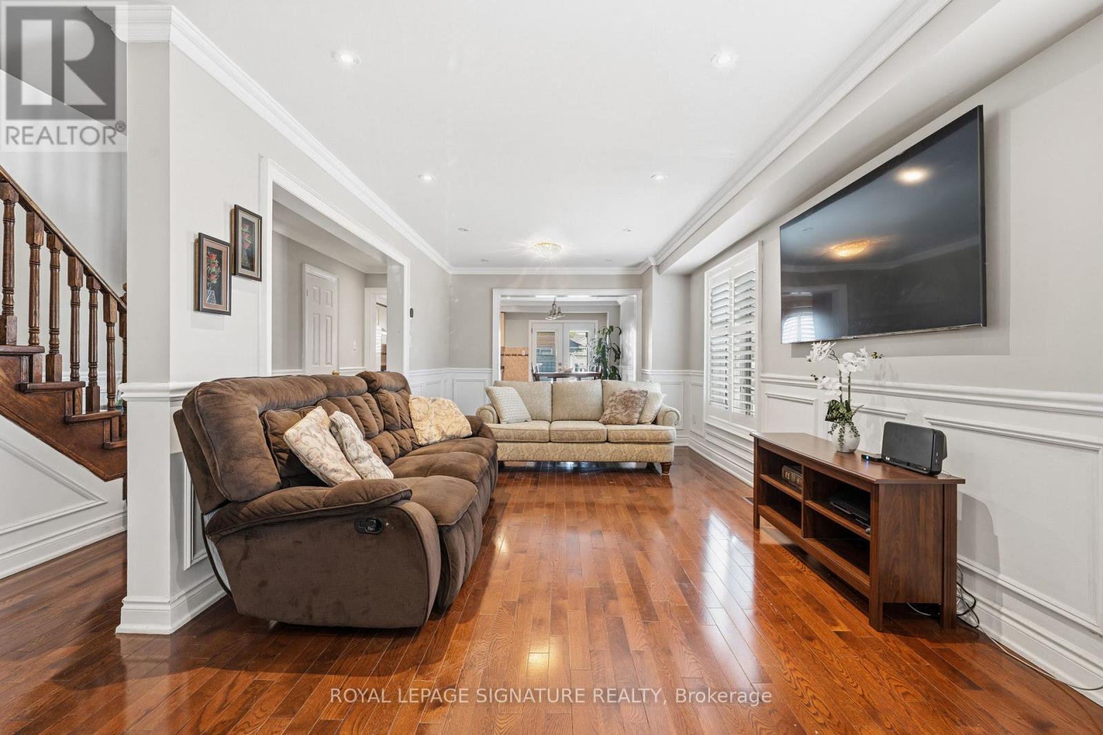 1 Holloway Road Property Photo 8